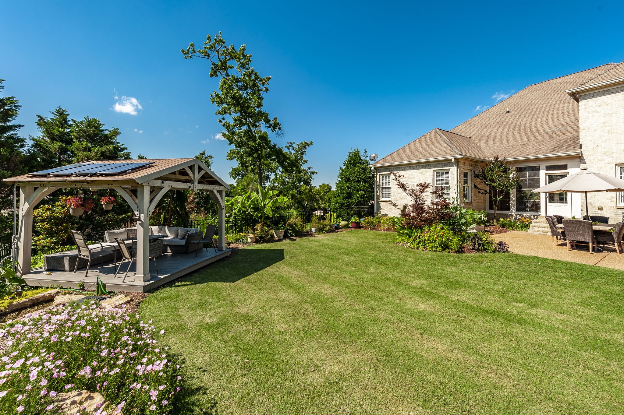 9687 Sapphire Ct