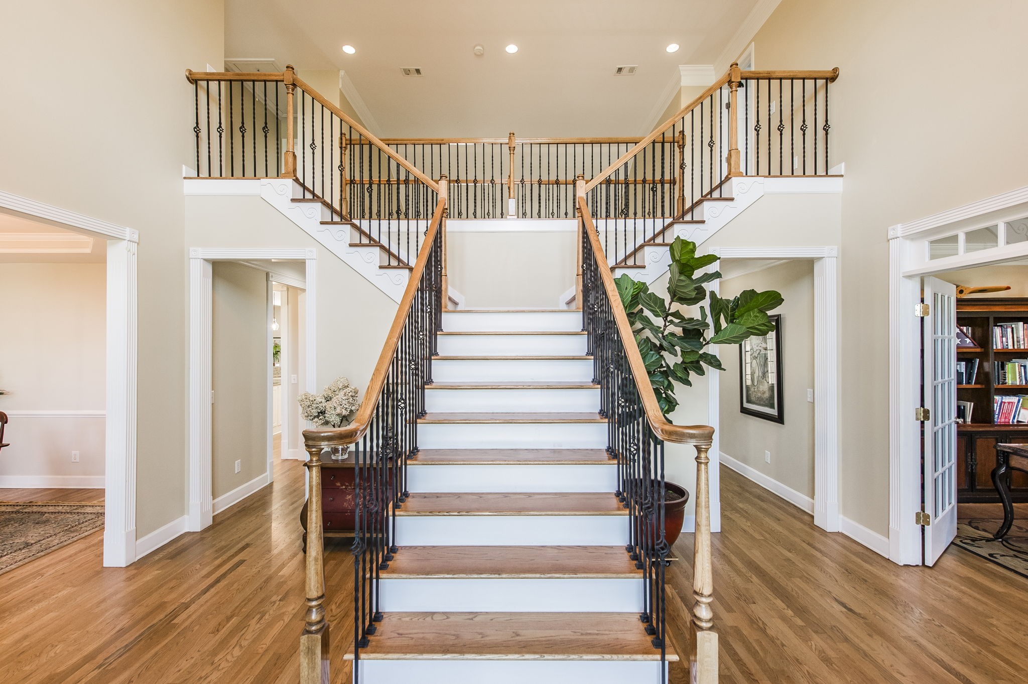 9687 Sapphire Ct