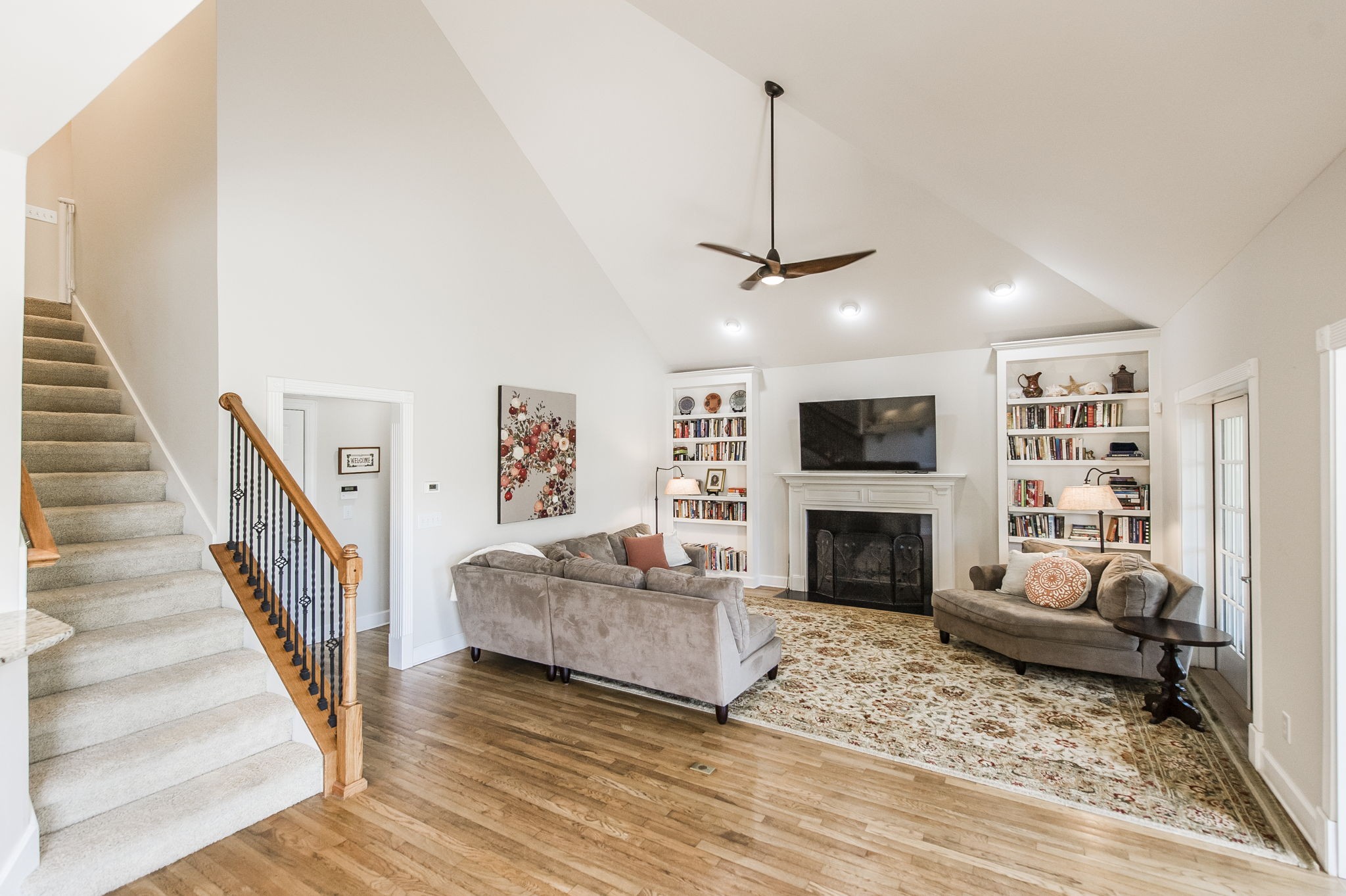 9687 Sapphire Ct