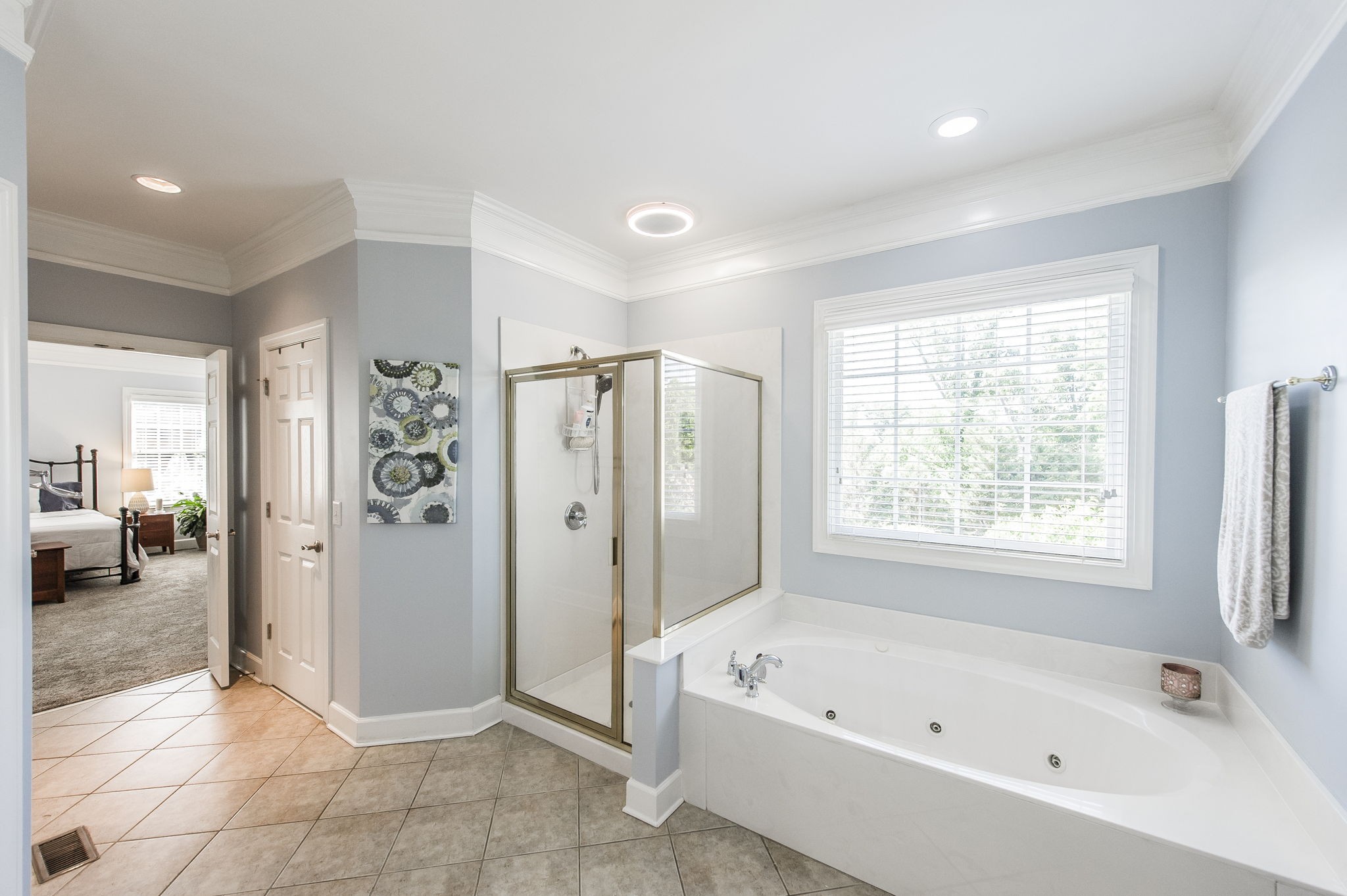 9687 Sapphire Ct