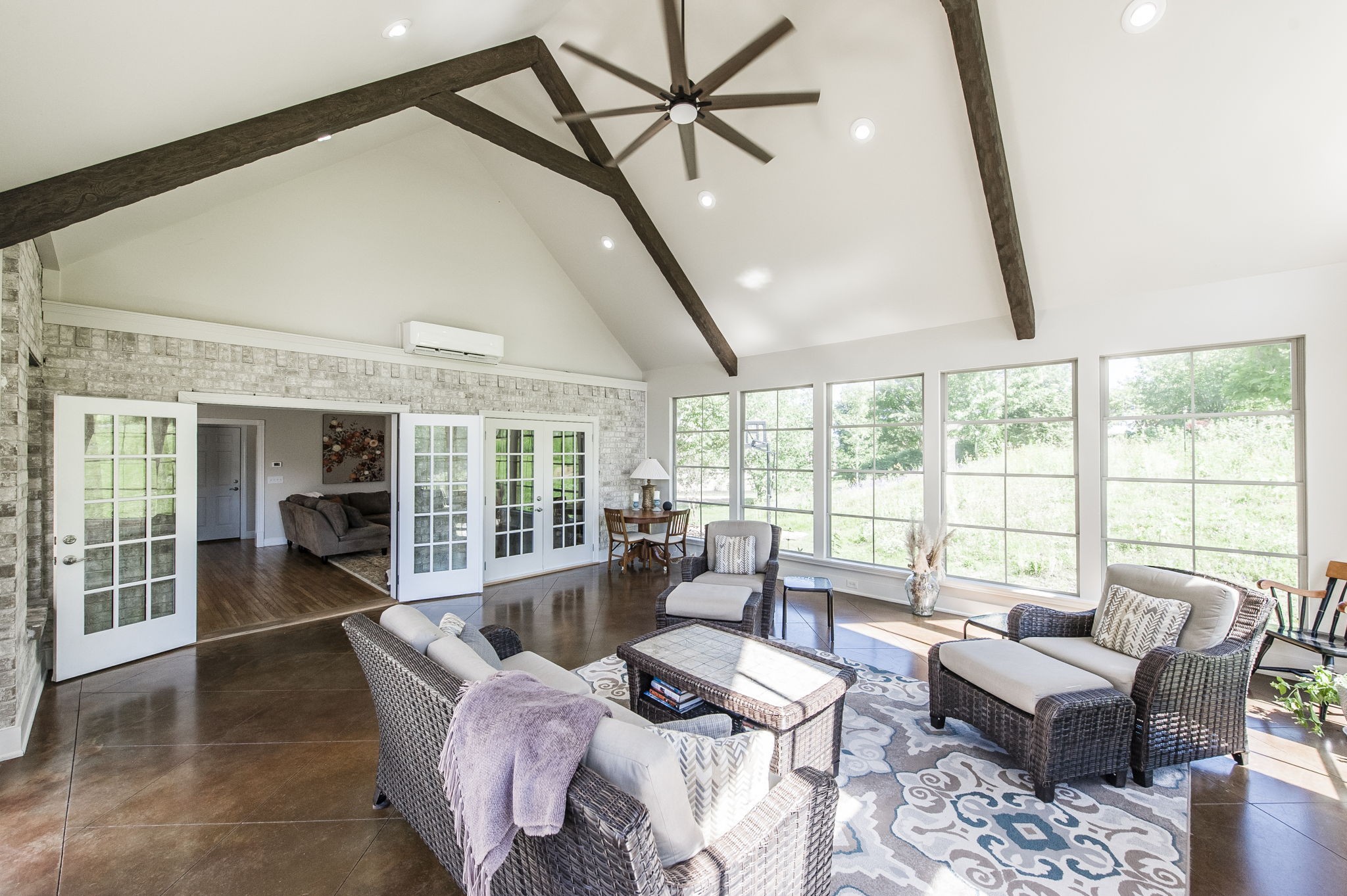9687 Sapphire Ct