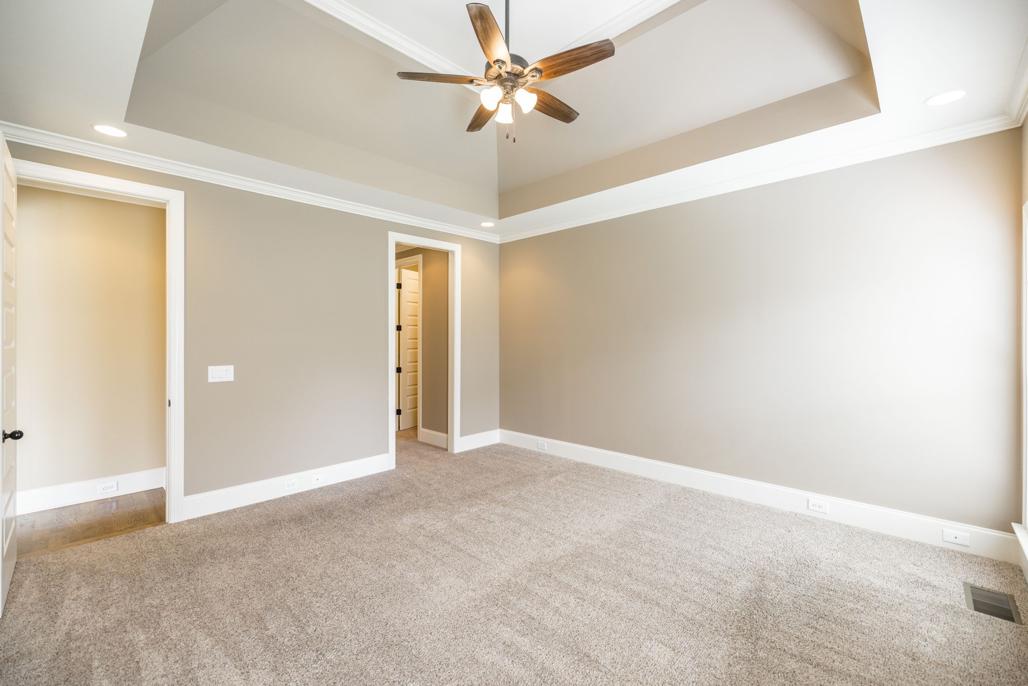 771 Rolling Creek Dr