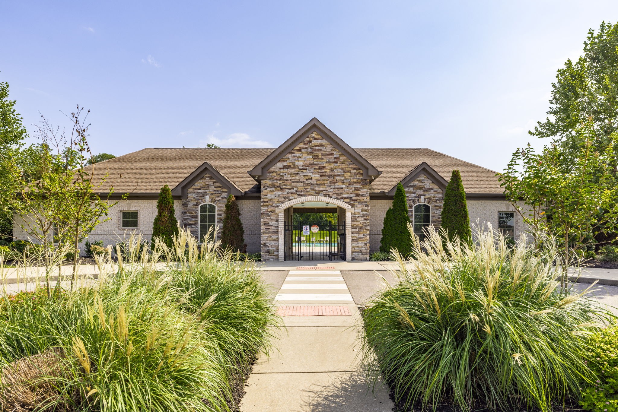771 Rolling Creek Dr