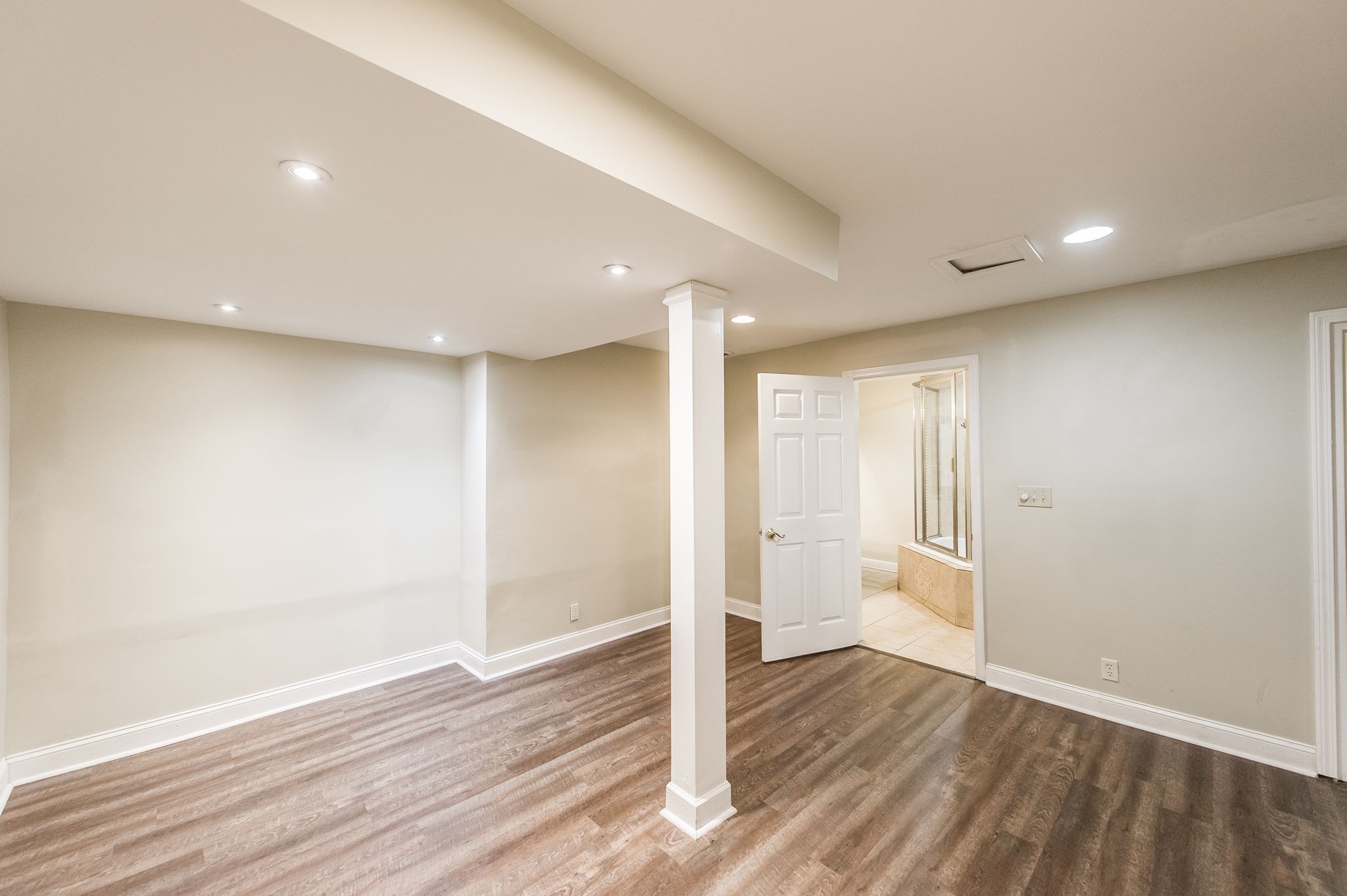 1112 Clifton Ln Unit: 21