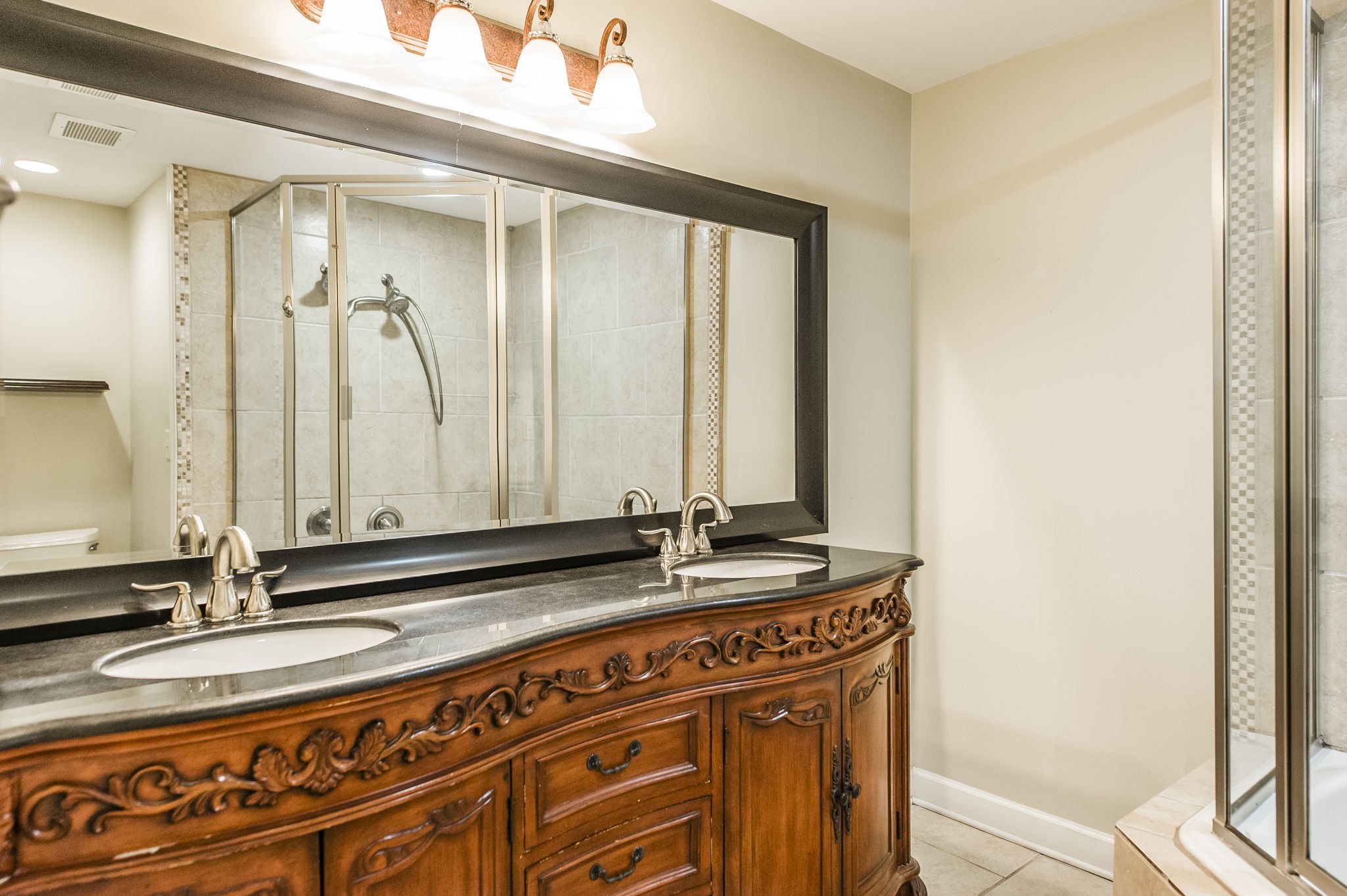 1112 Clifton Ln Unit: 21