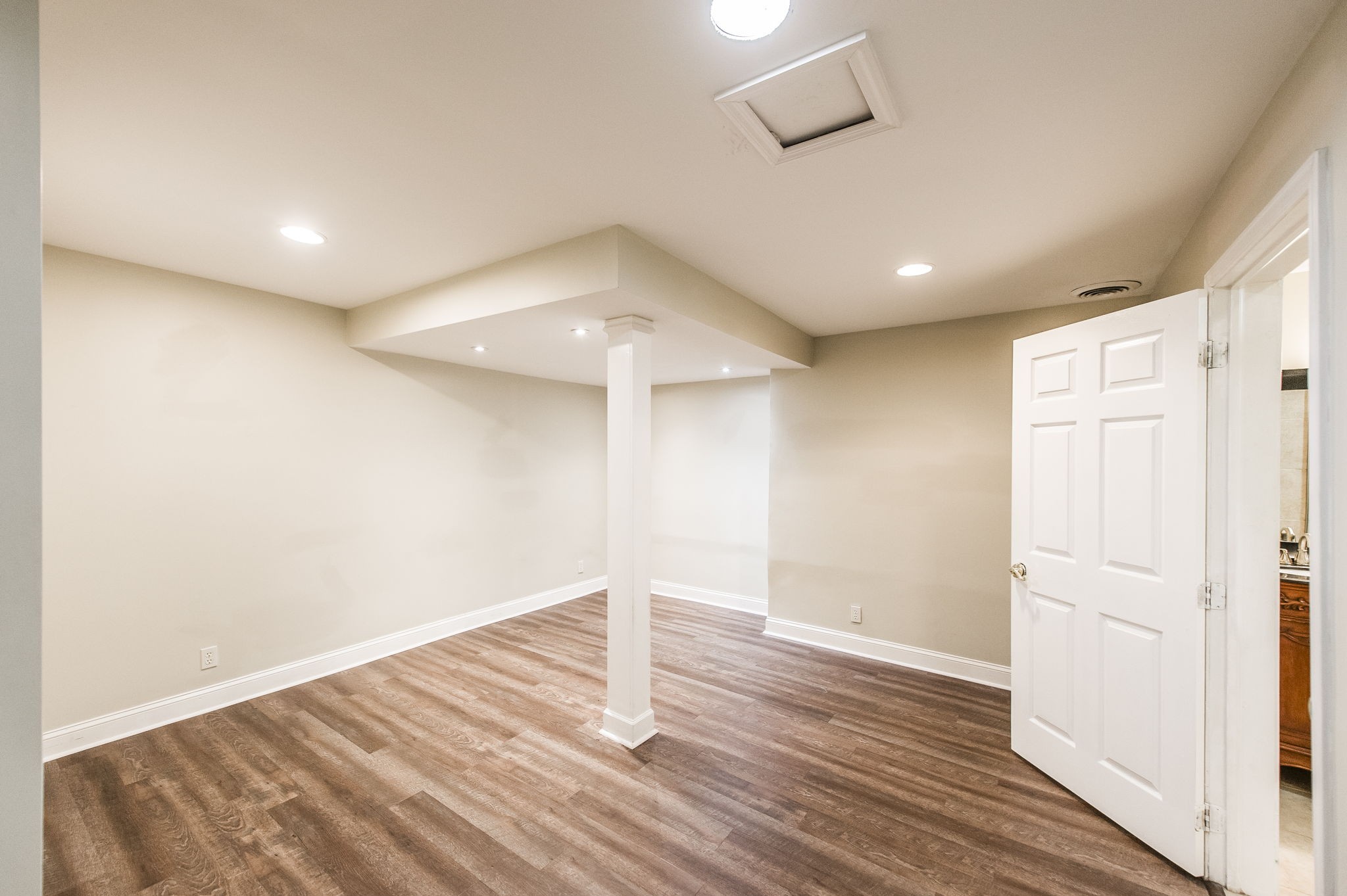 1112 Clifton Ln Unit: 21