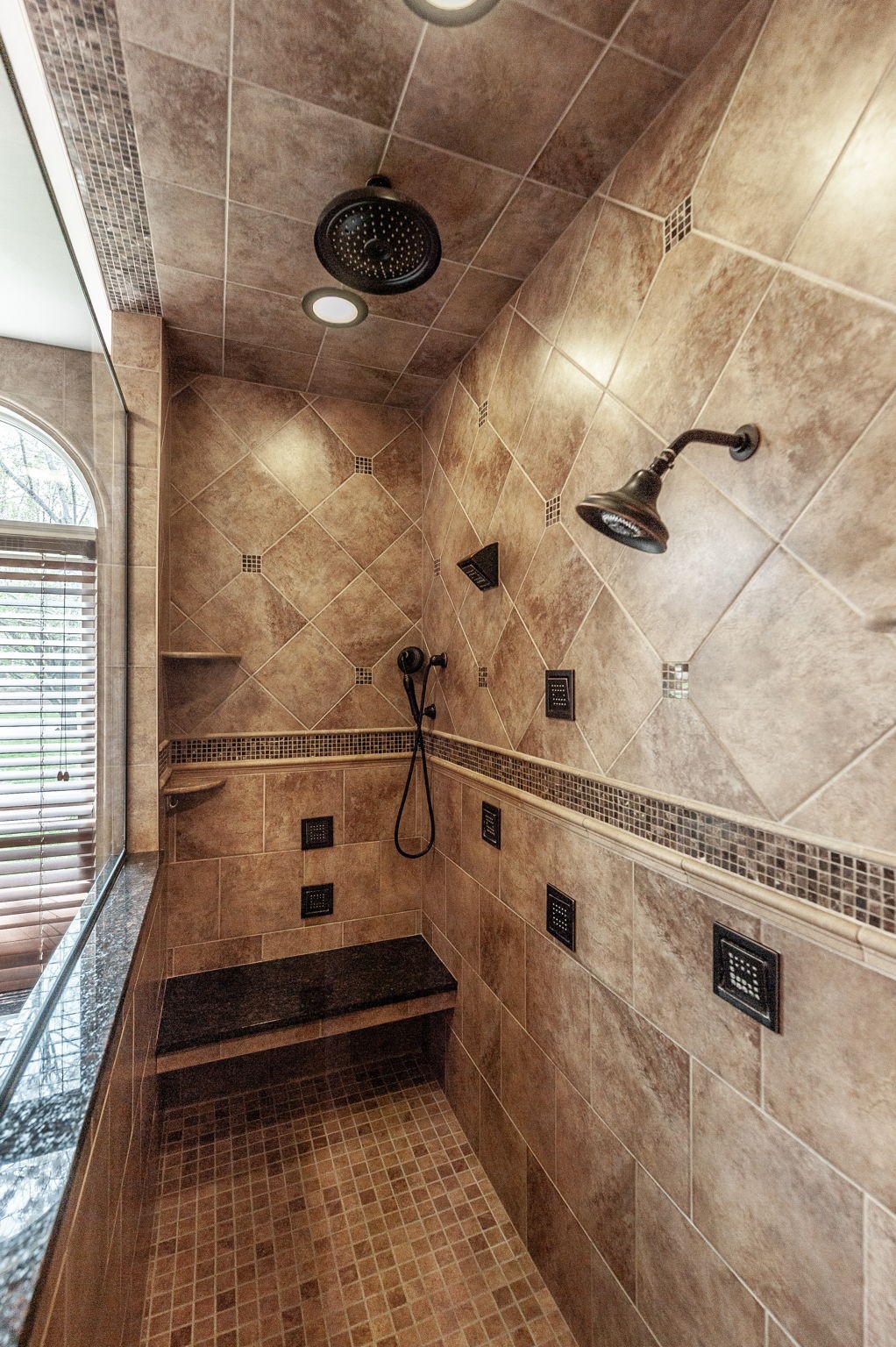 651 Post Oak Cir