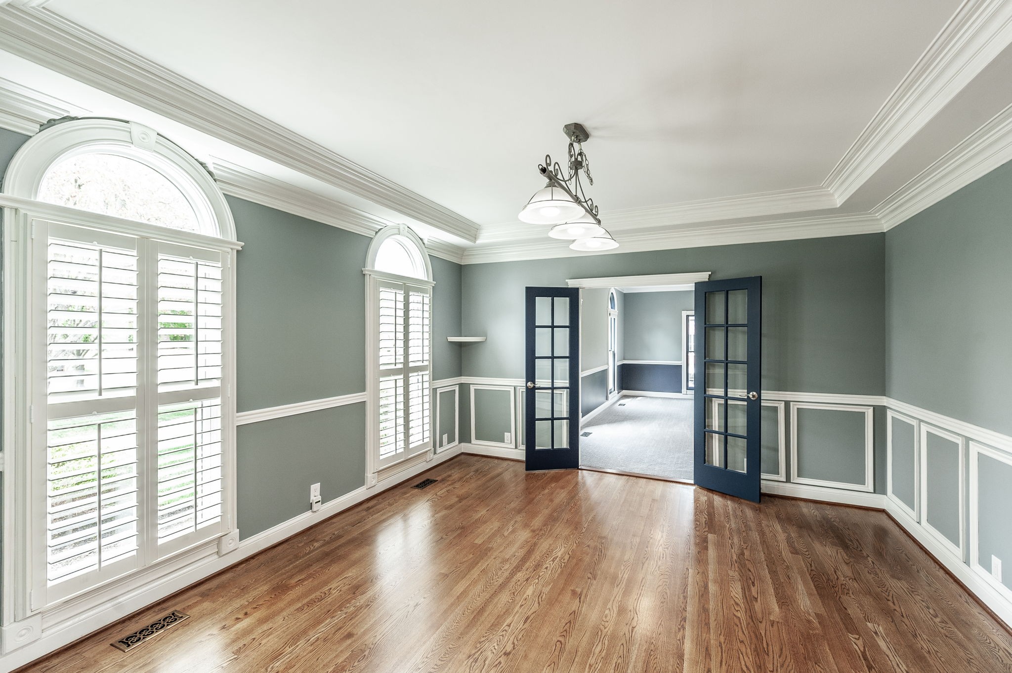 651 Post Oak Cir