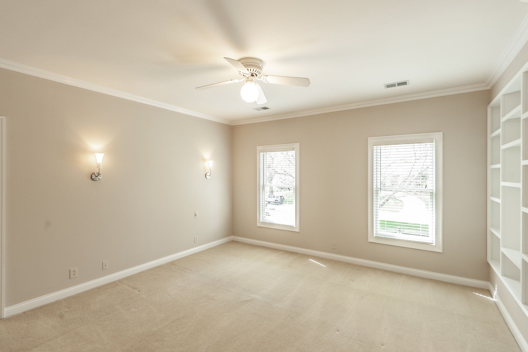 651 Post Oak Cir