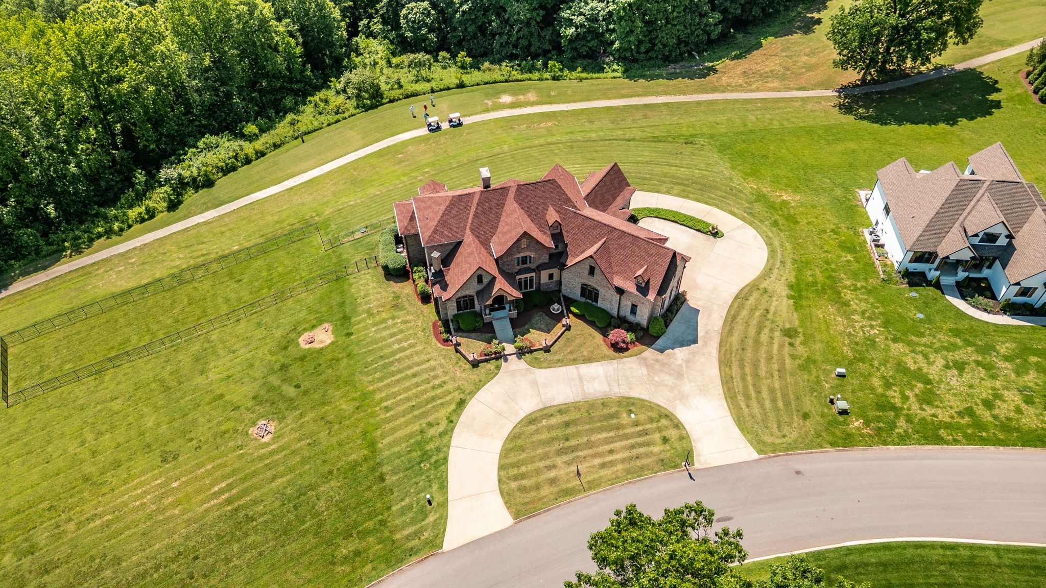 4047 Ironwood Dr