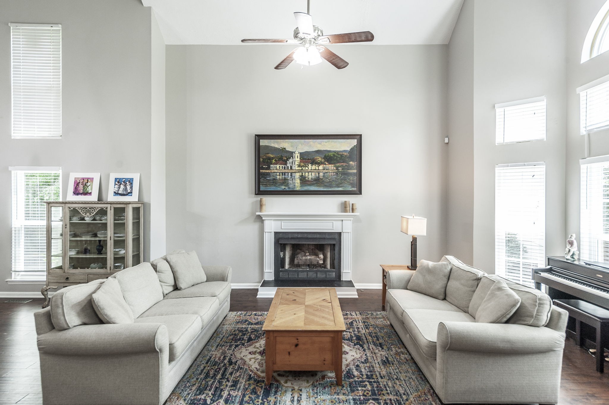3629 Applewood Ln