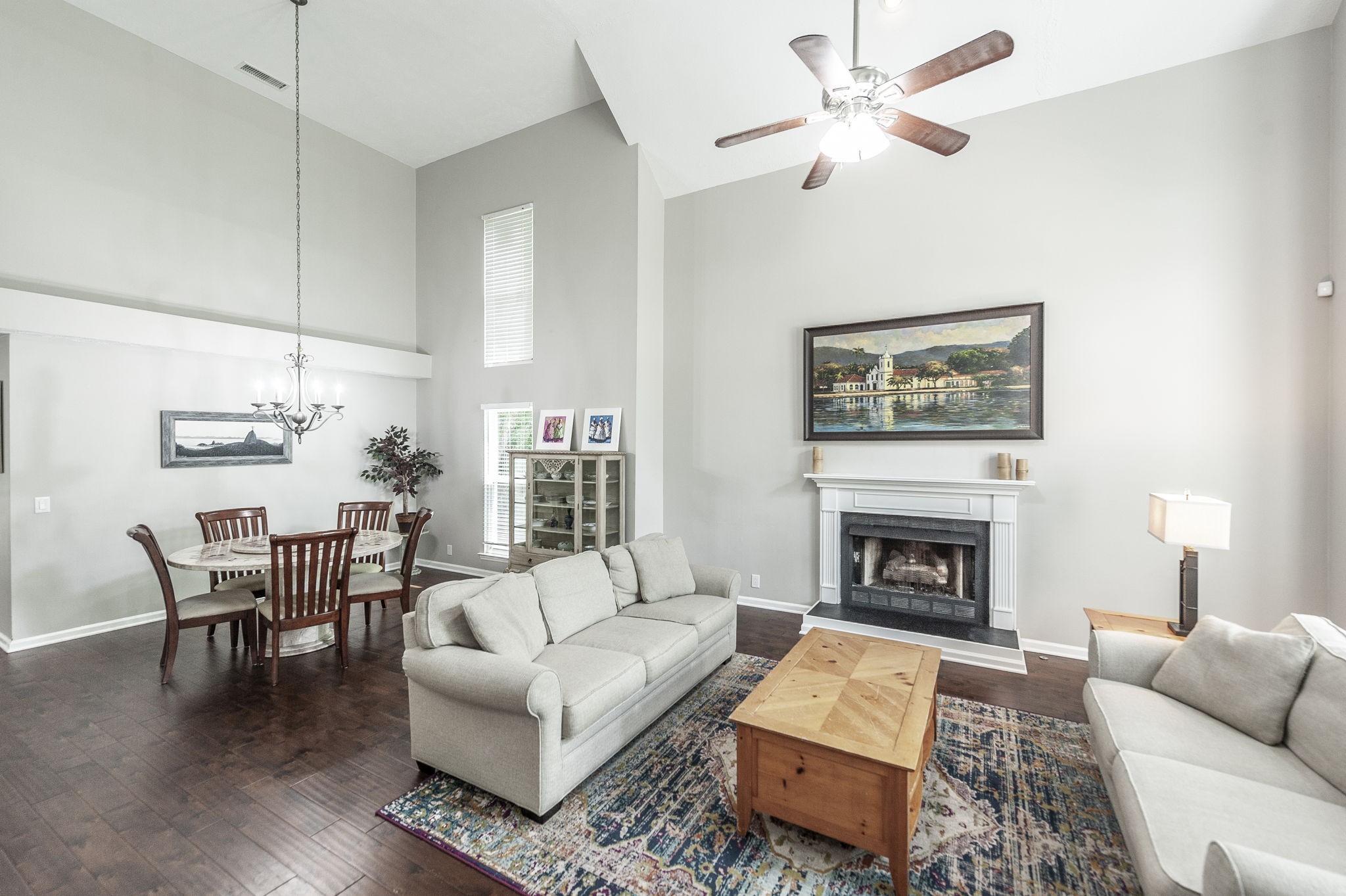 3629 Applewood Ln