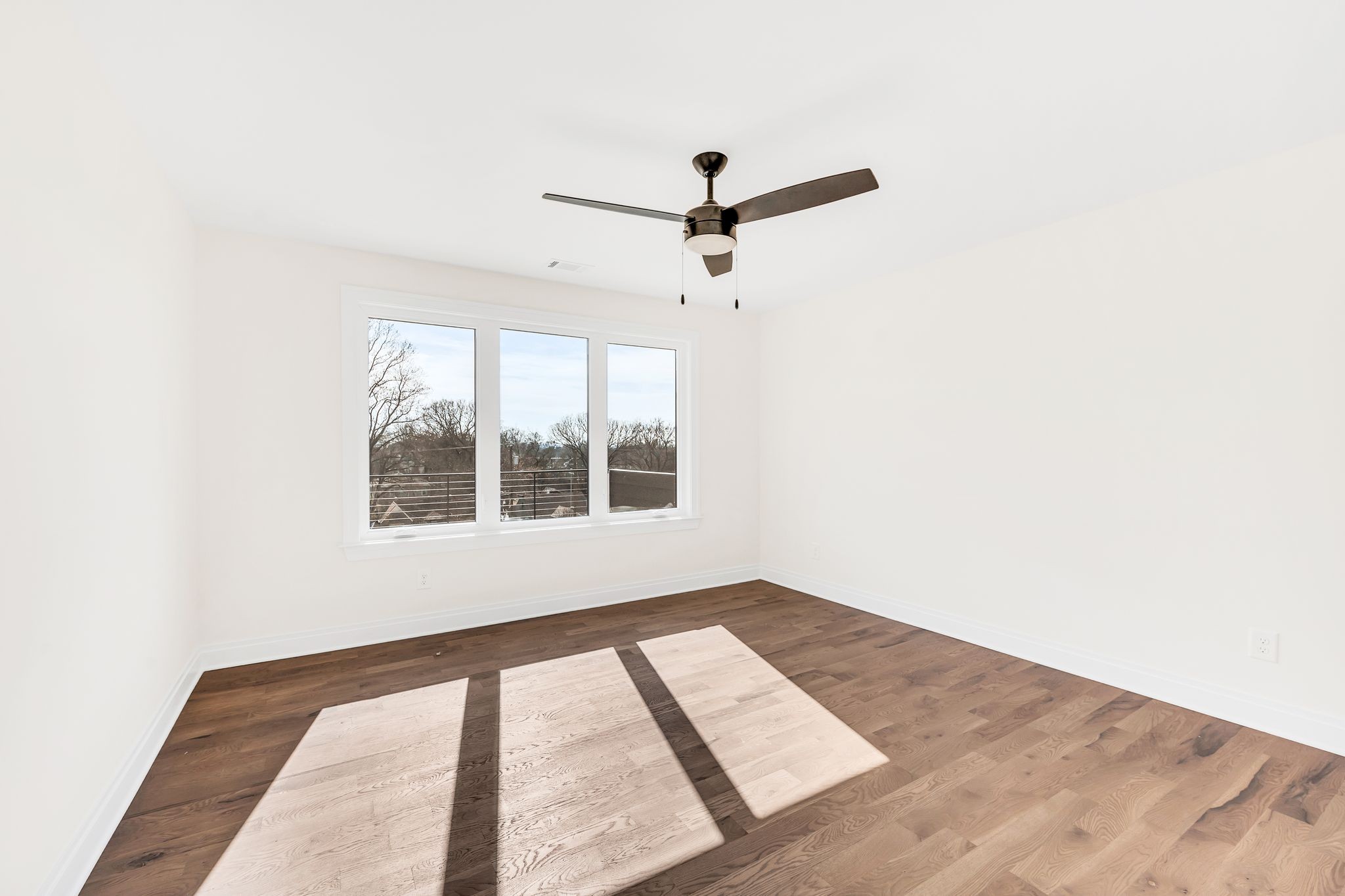 4B Belle Forrest Ave
