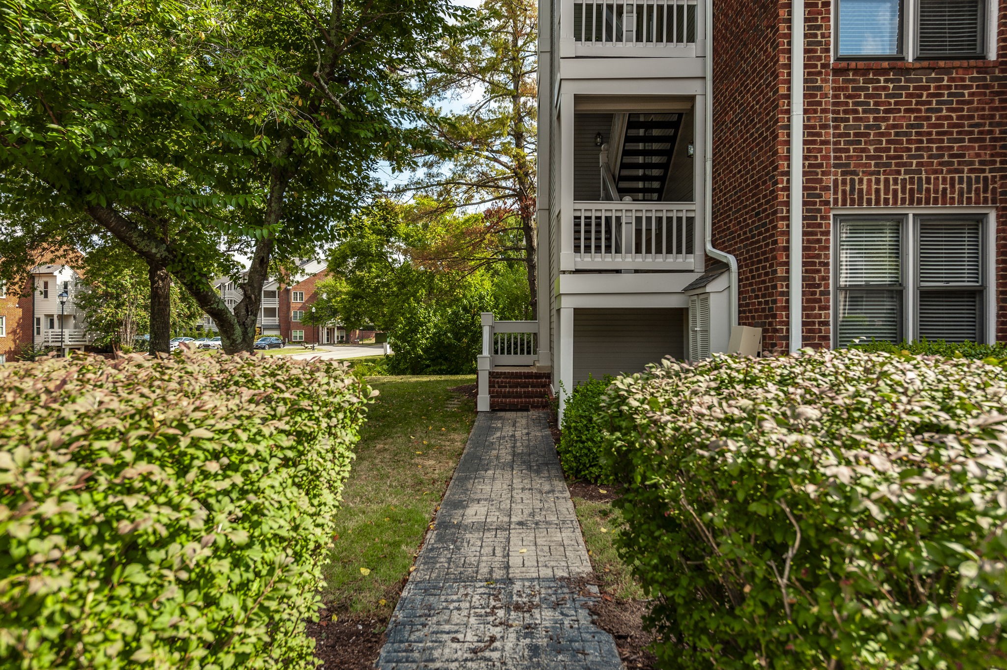 502 Ashlawn Ct Unit: 502