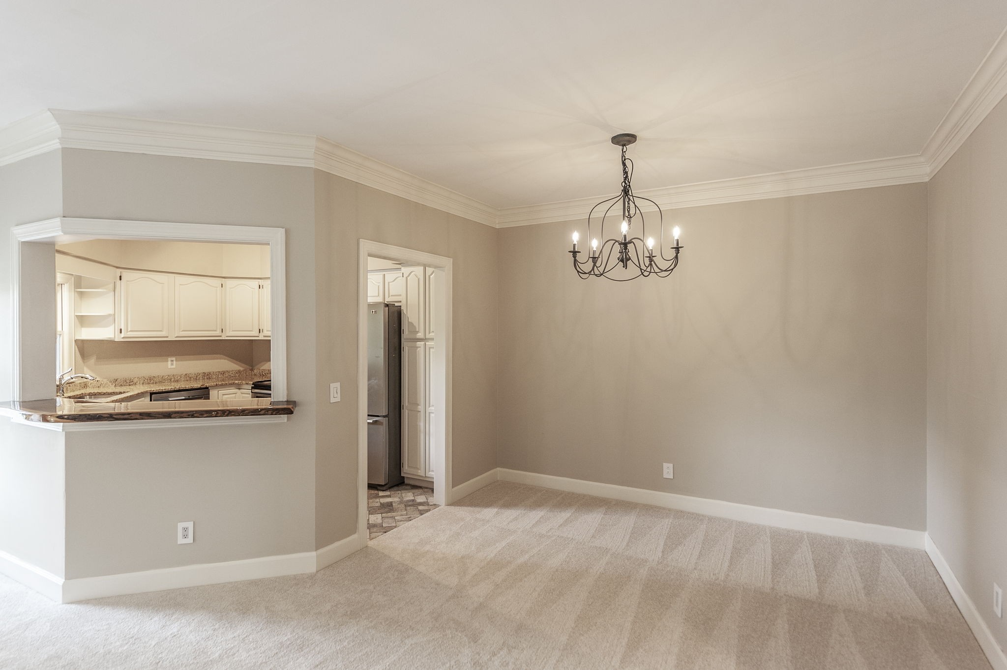 502 Ashlawn Ct Unit: 502