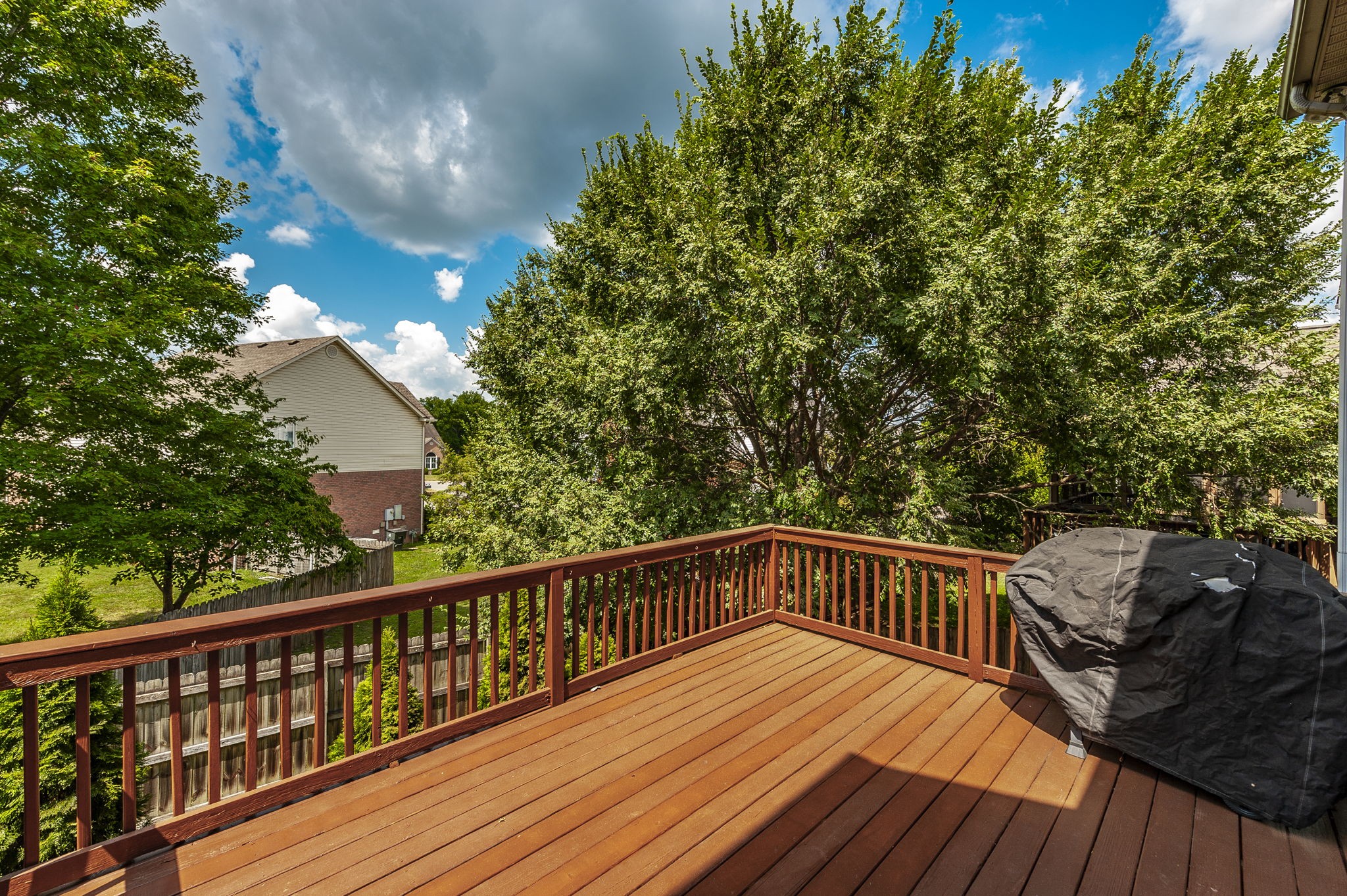 4725 Potomac Ln