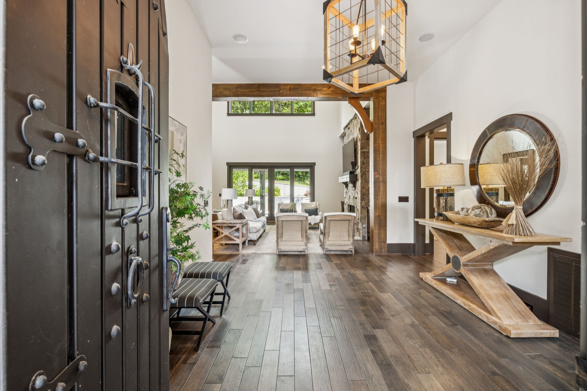 111 Guineveres Retreat