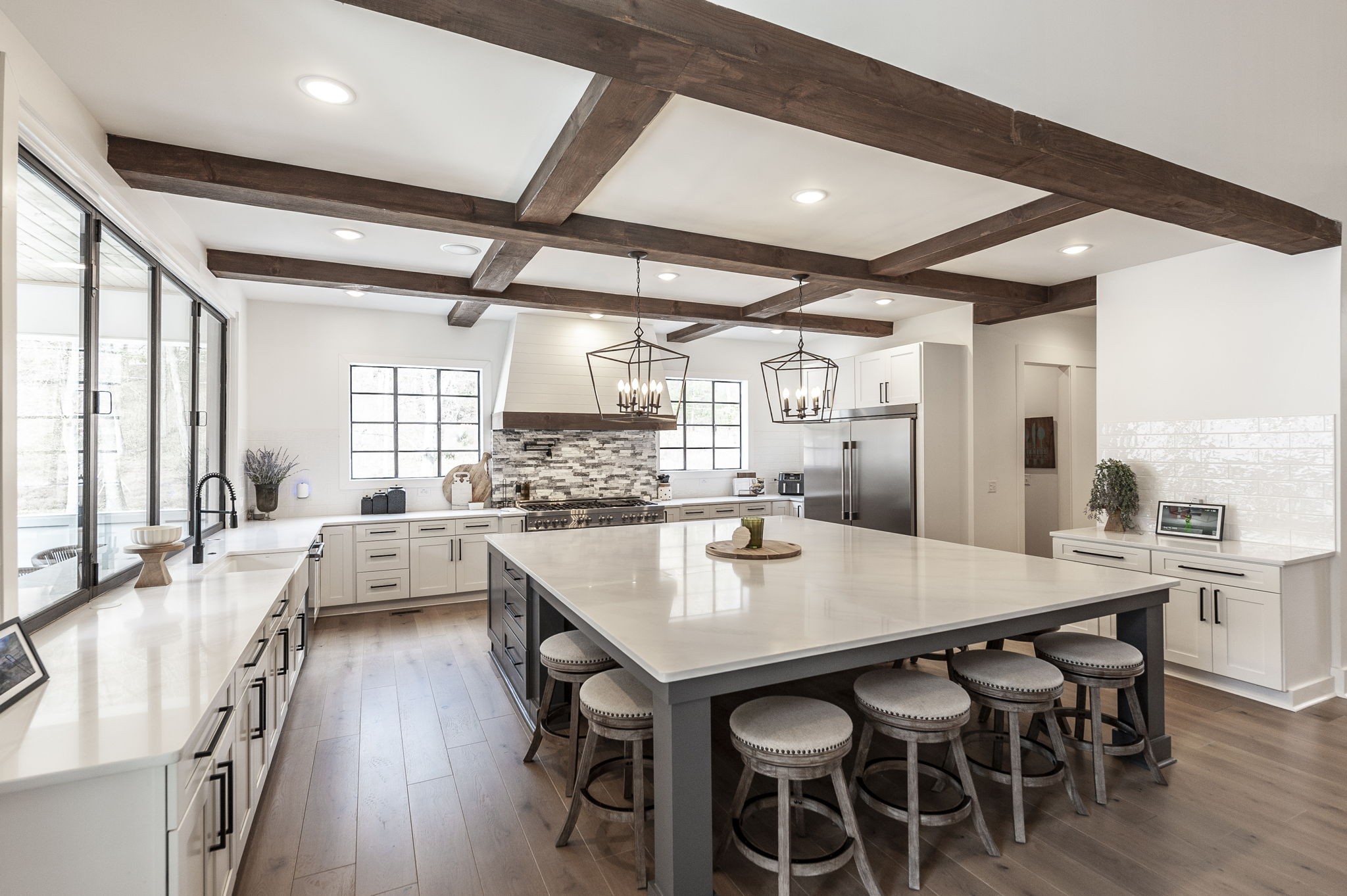 407 Hogans Branch Rd