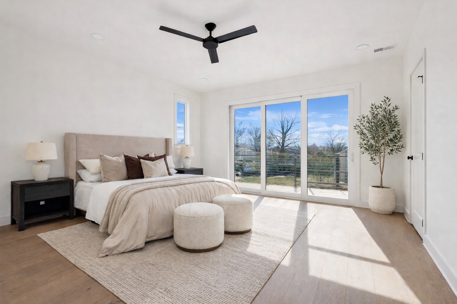 4C Belle Forrest Ave