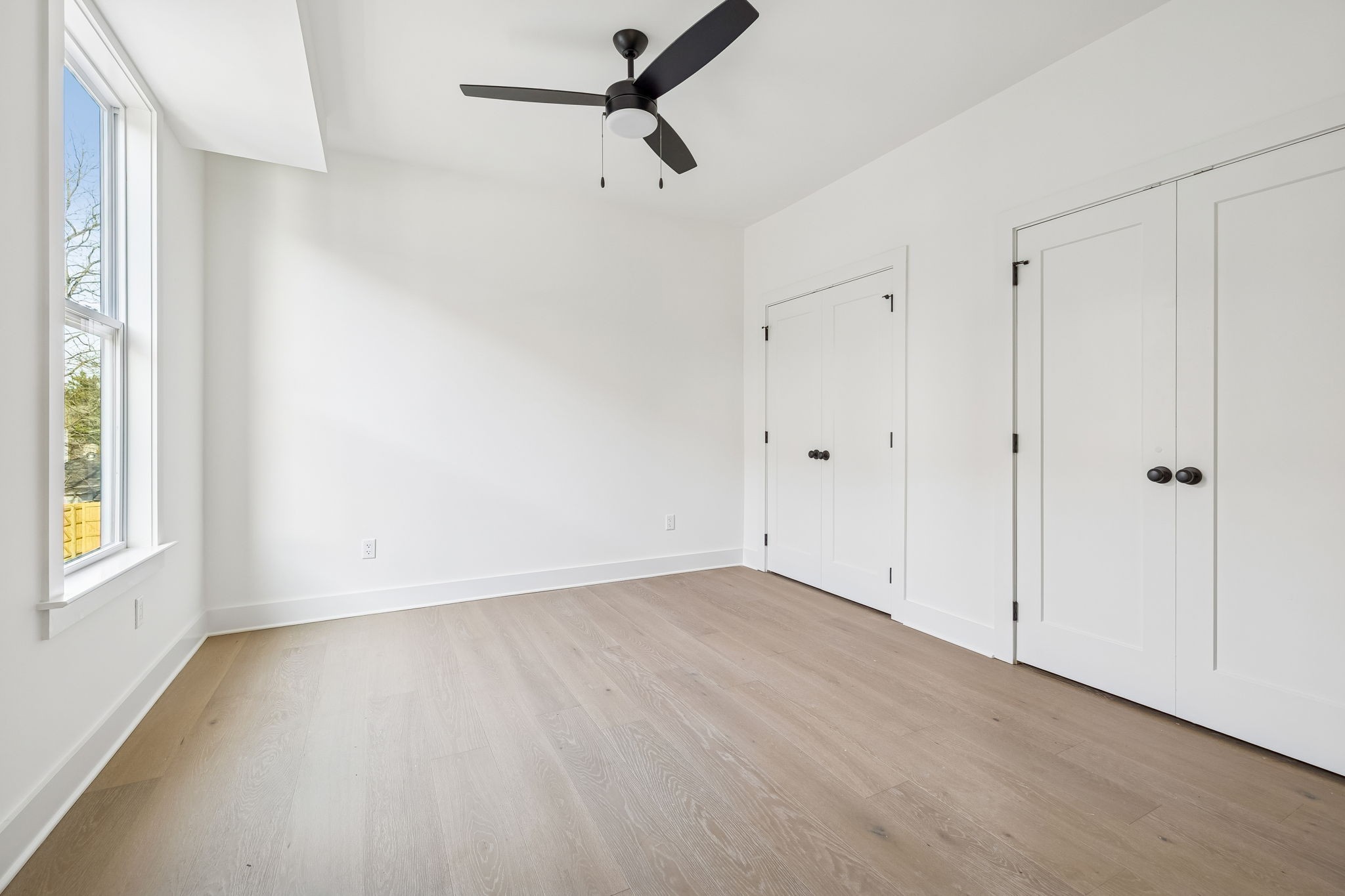 4C Belle Forrest Ave