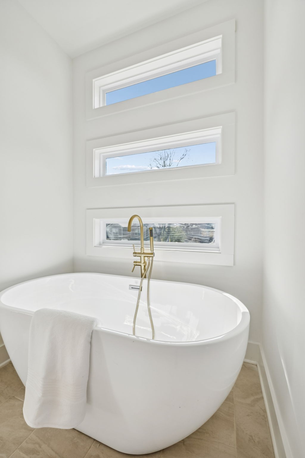 4C Belle Forrest Ave