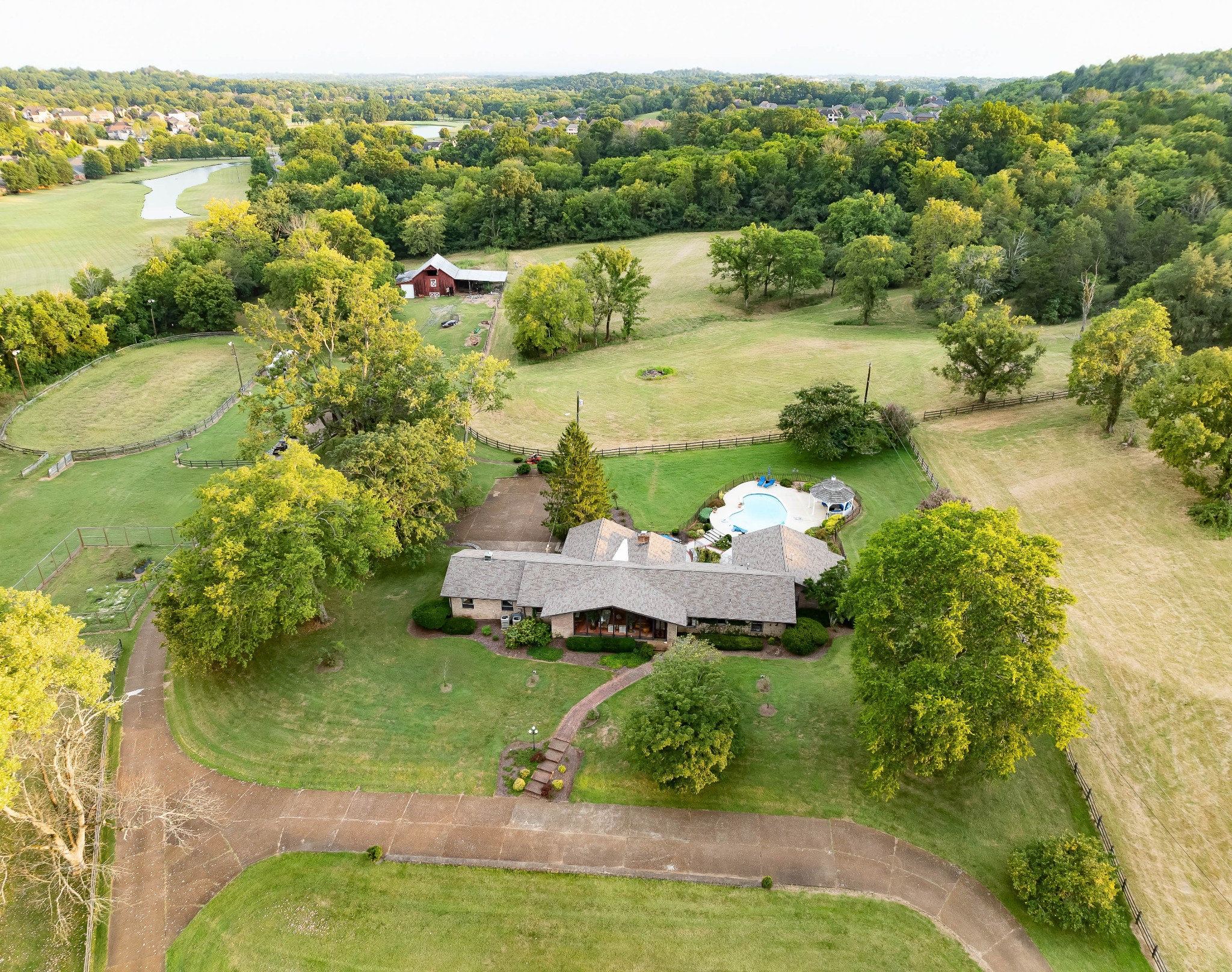 755 Long Hollow Pike