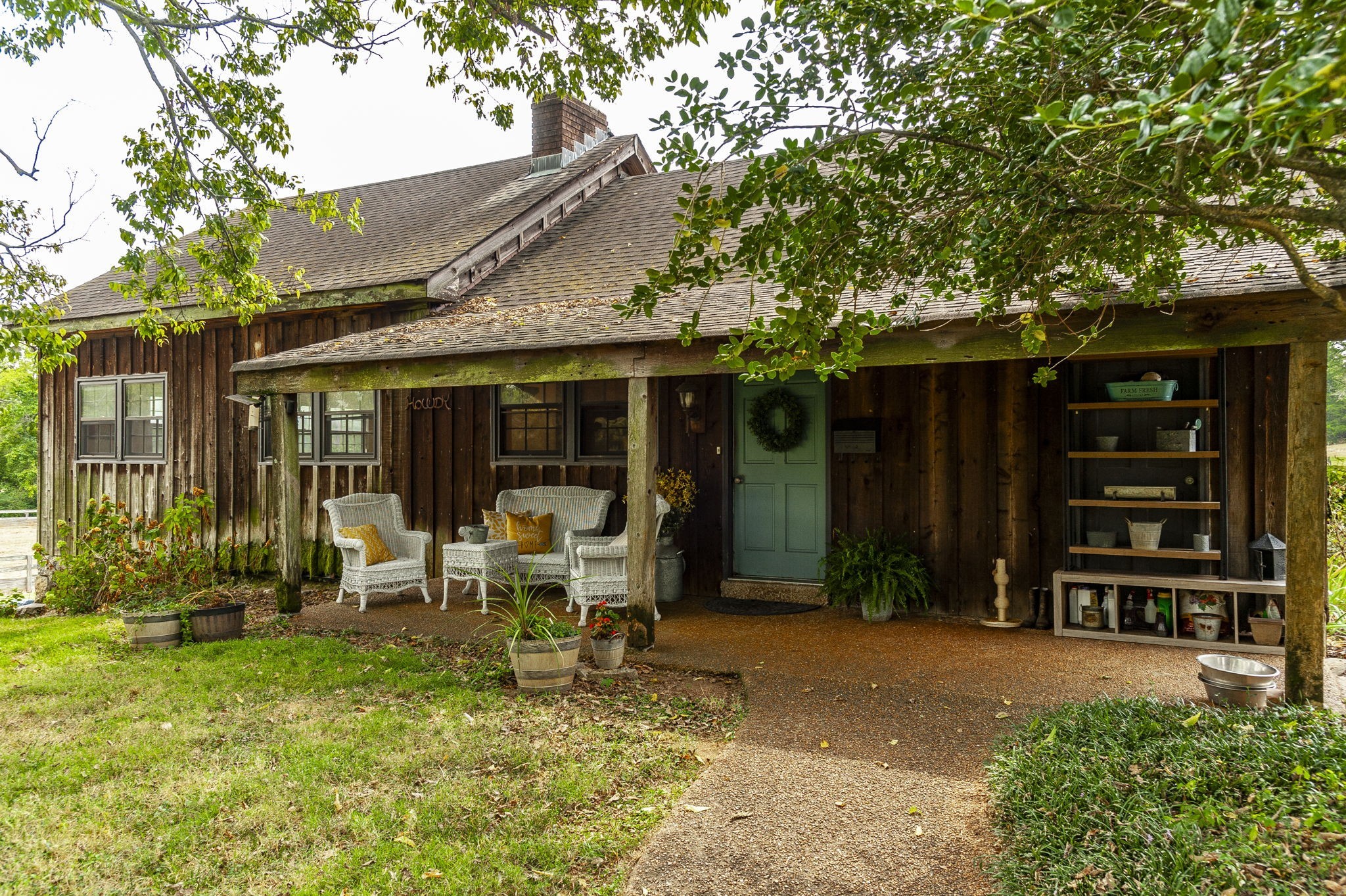 755 Long Hollow Pike