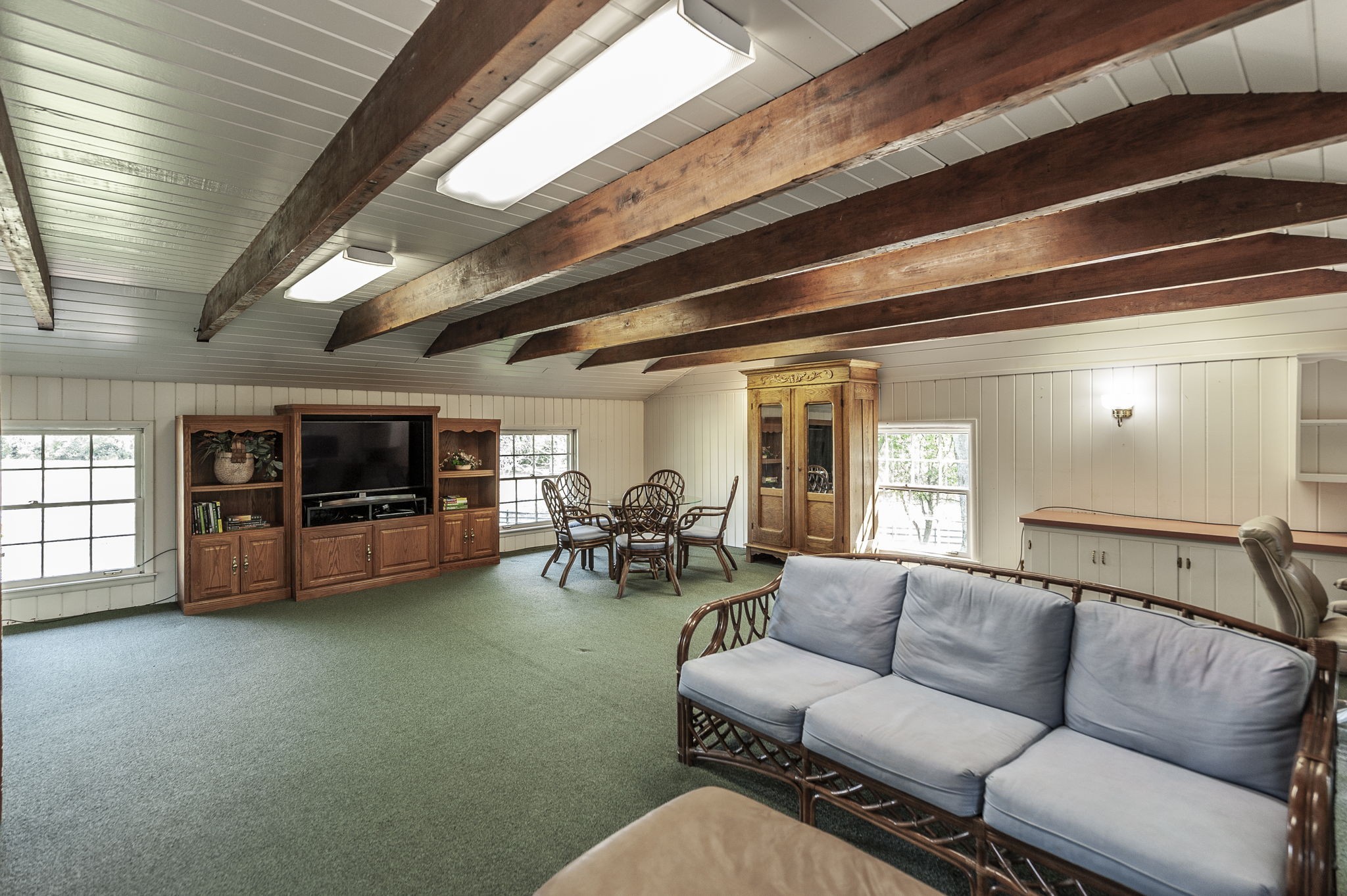 755 Long Hollow Pike