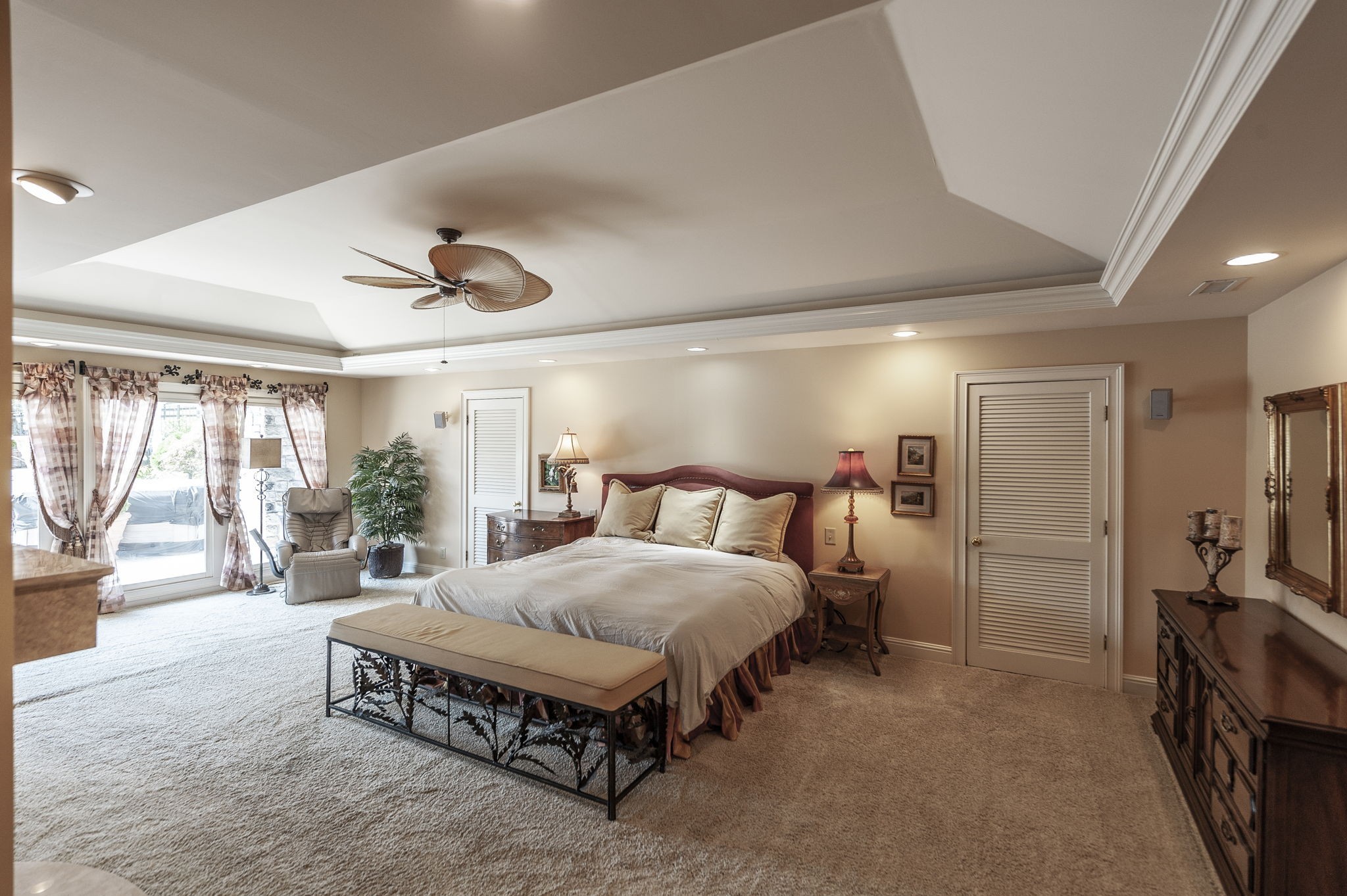 755 Long Hollow Pike