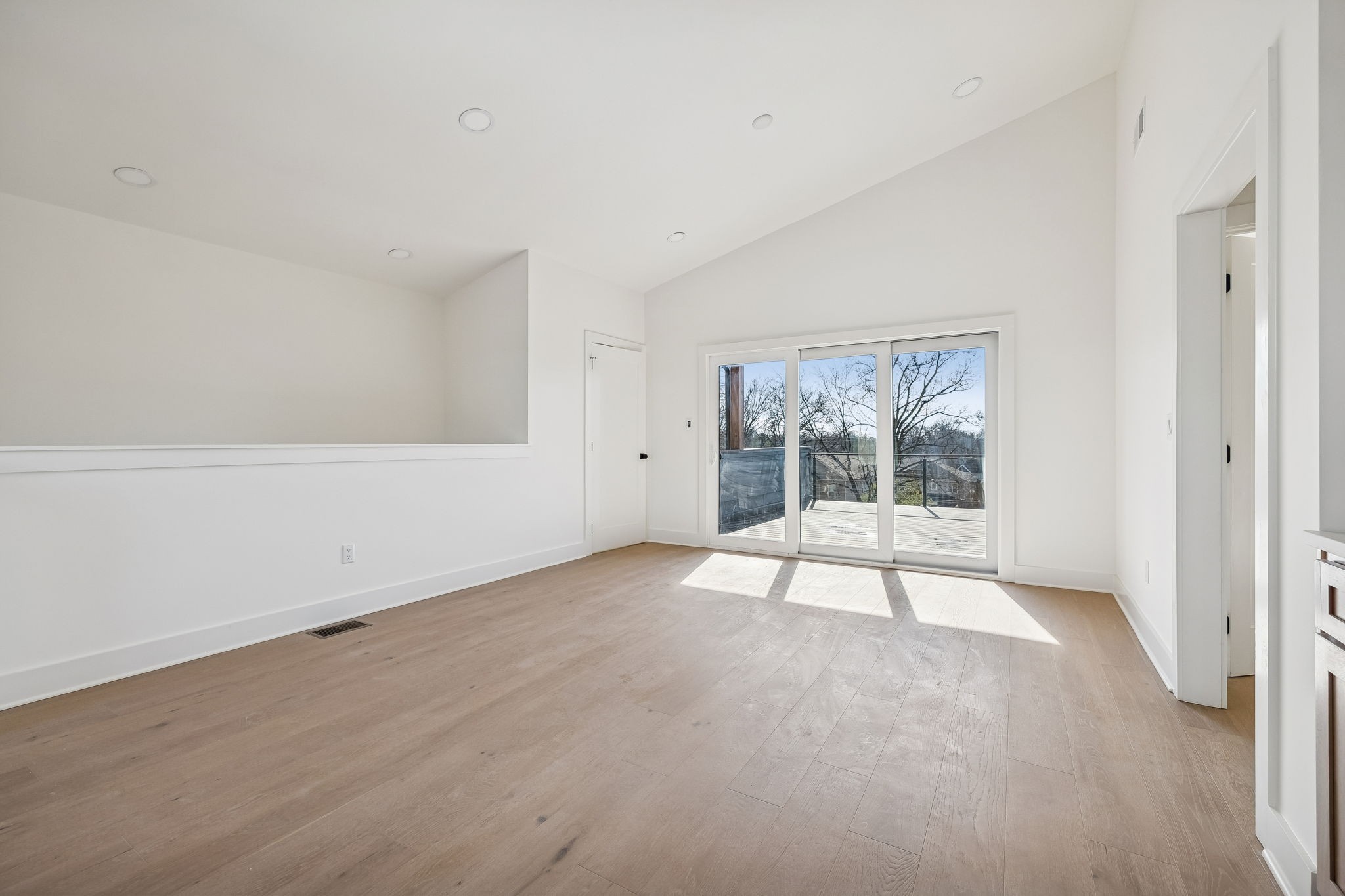 4A Belle Forrest Ave