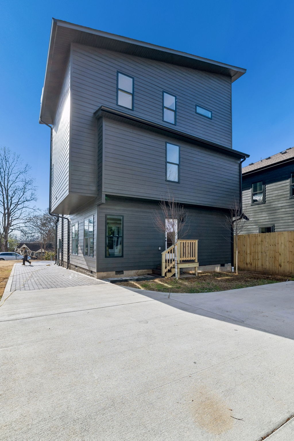 4A Belle Forrest Ave