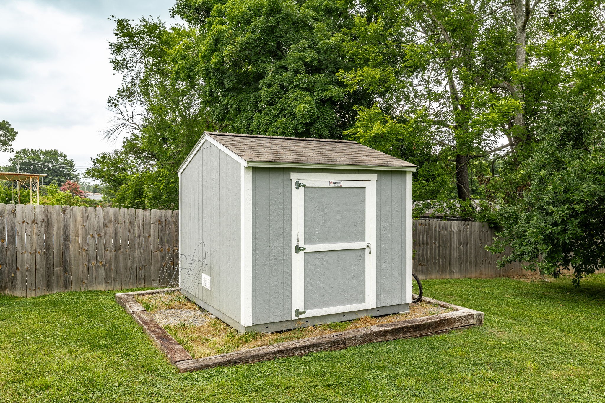 1934 Valley Park Dr