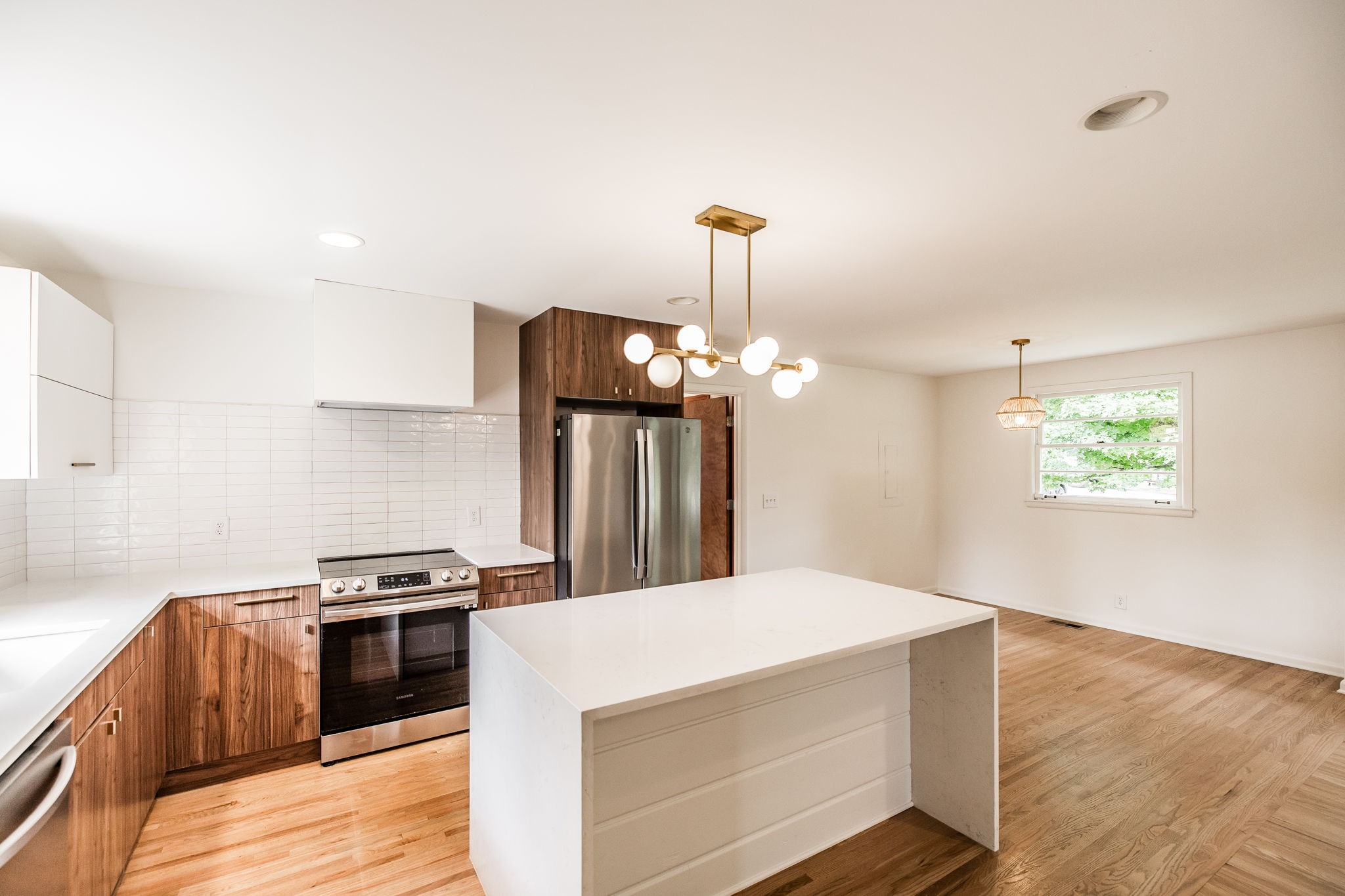 1934 Valley Park Dr