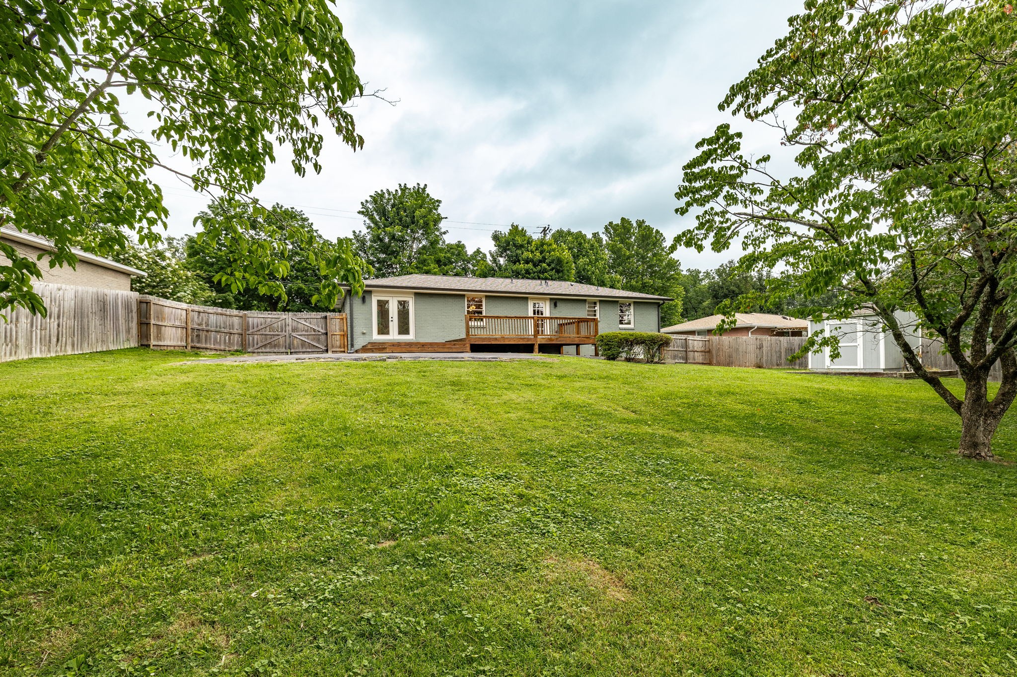 1934 Valley Park Dr