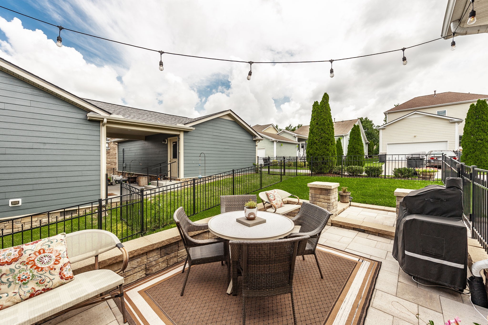330 Tippecanoe Dr