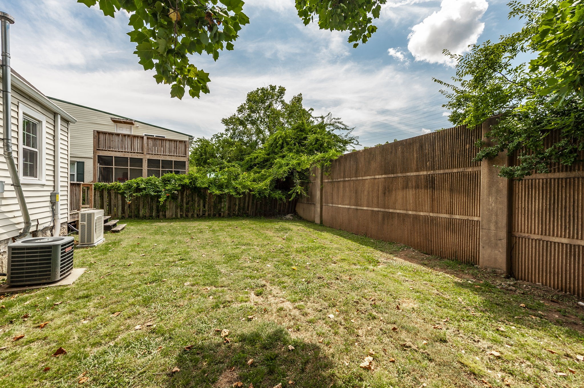 2942 Primrose Cir