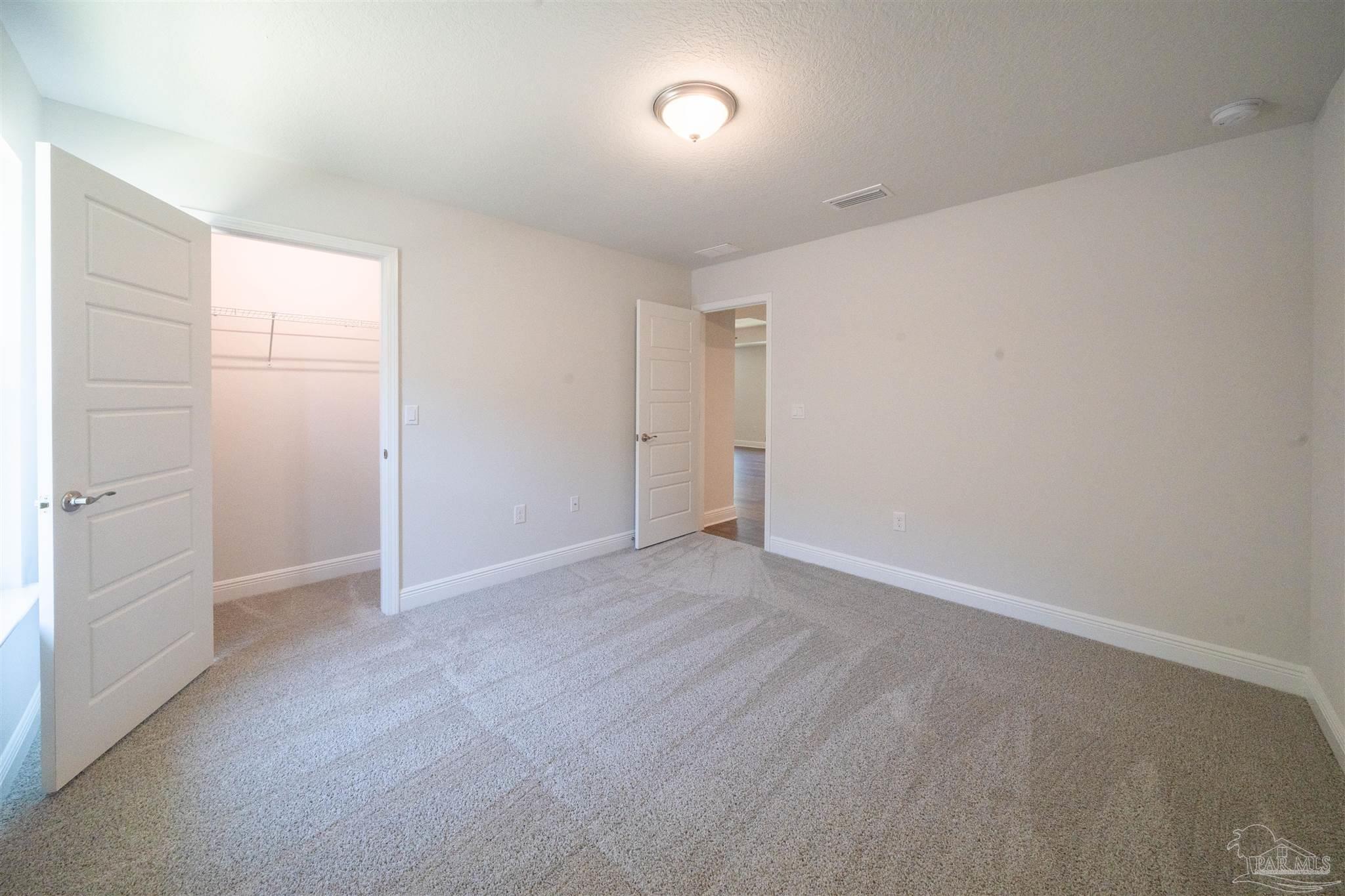 1711 Leigh Loop # 3C