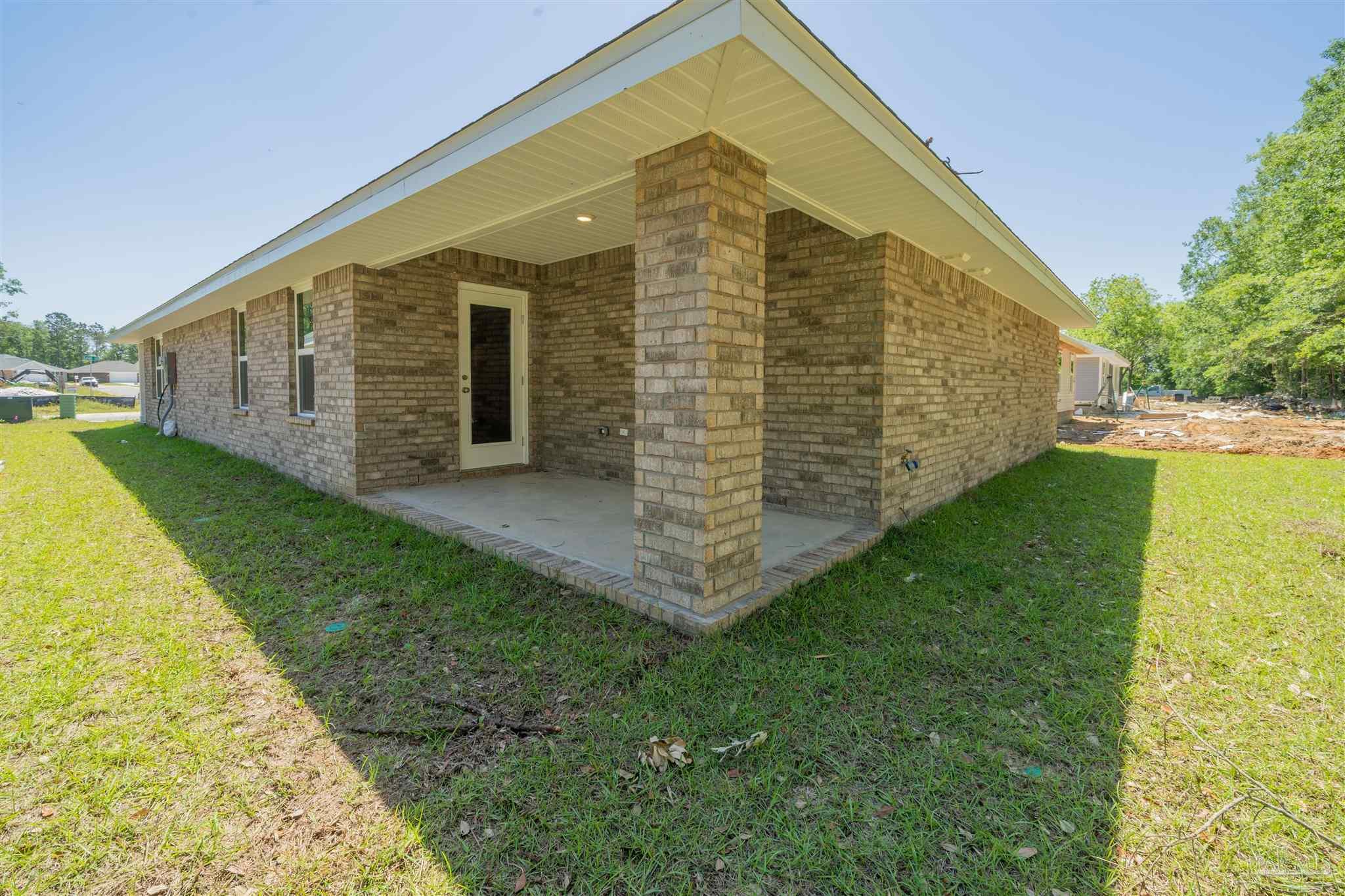 1711 Leigh Loop # 3C