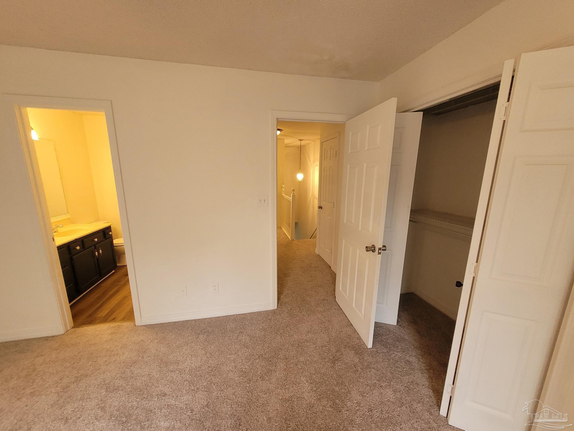 10039 Foxrun Rd