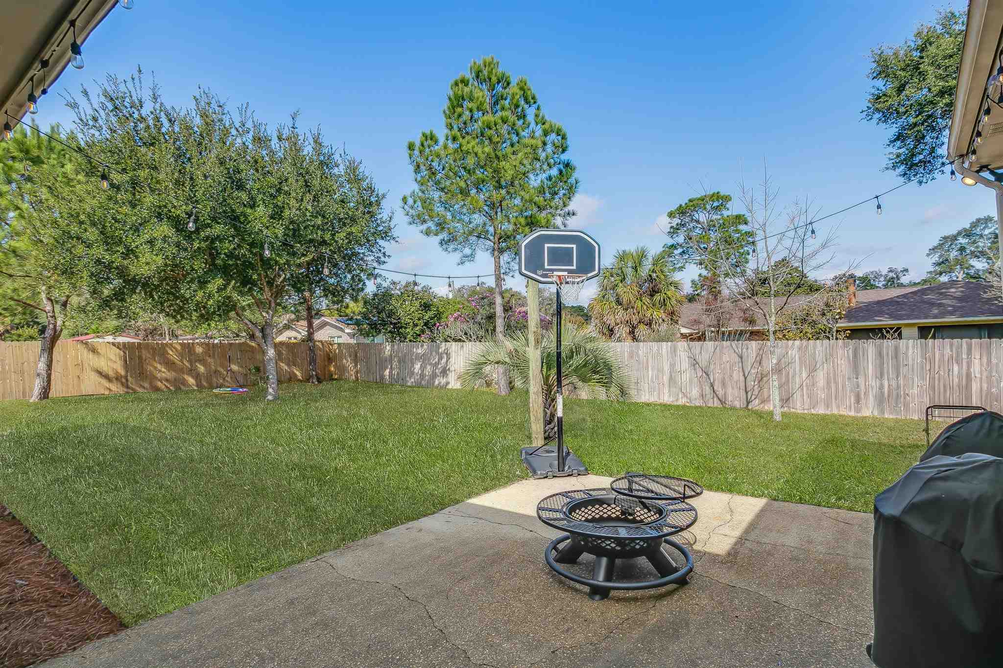 3996 Durango Dr