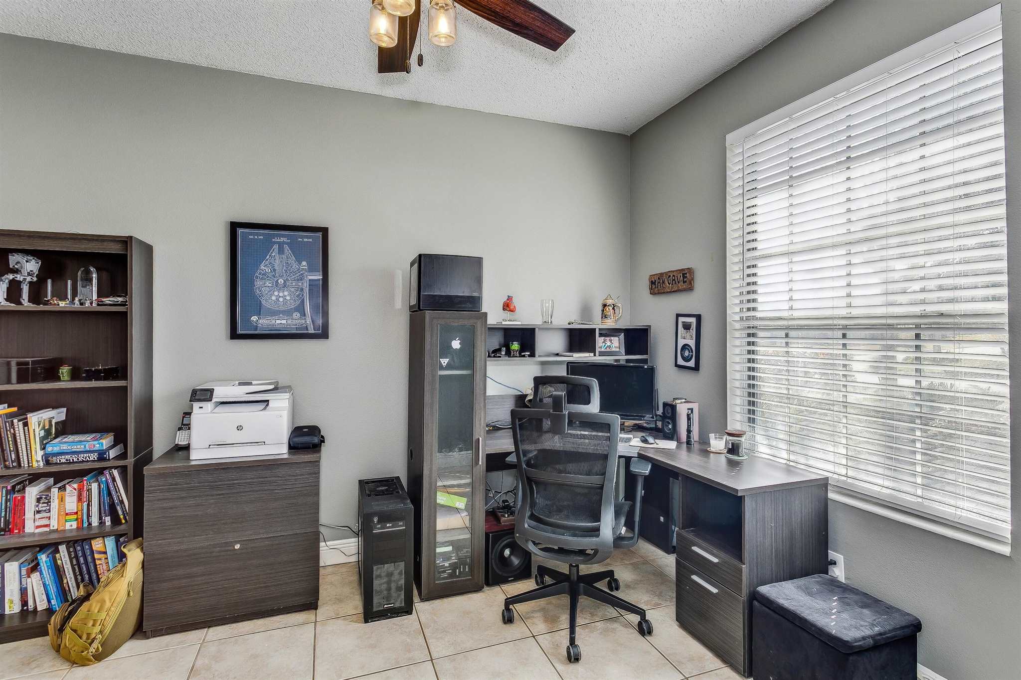 3996 Durango Dr