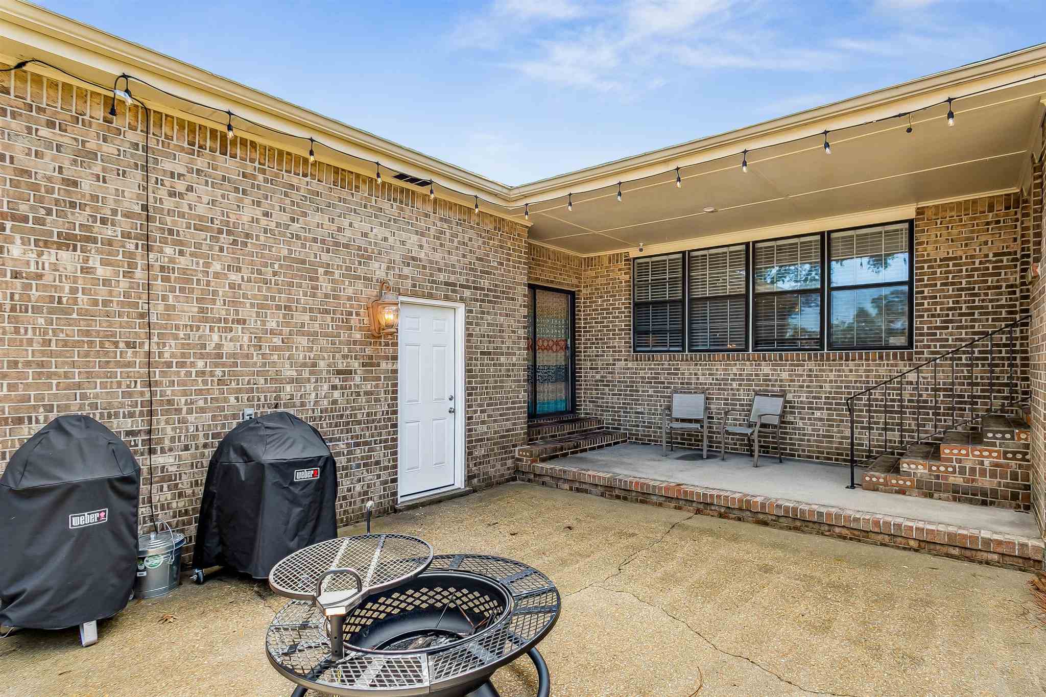 3996 Durango Dr