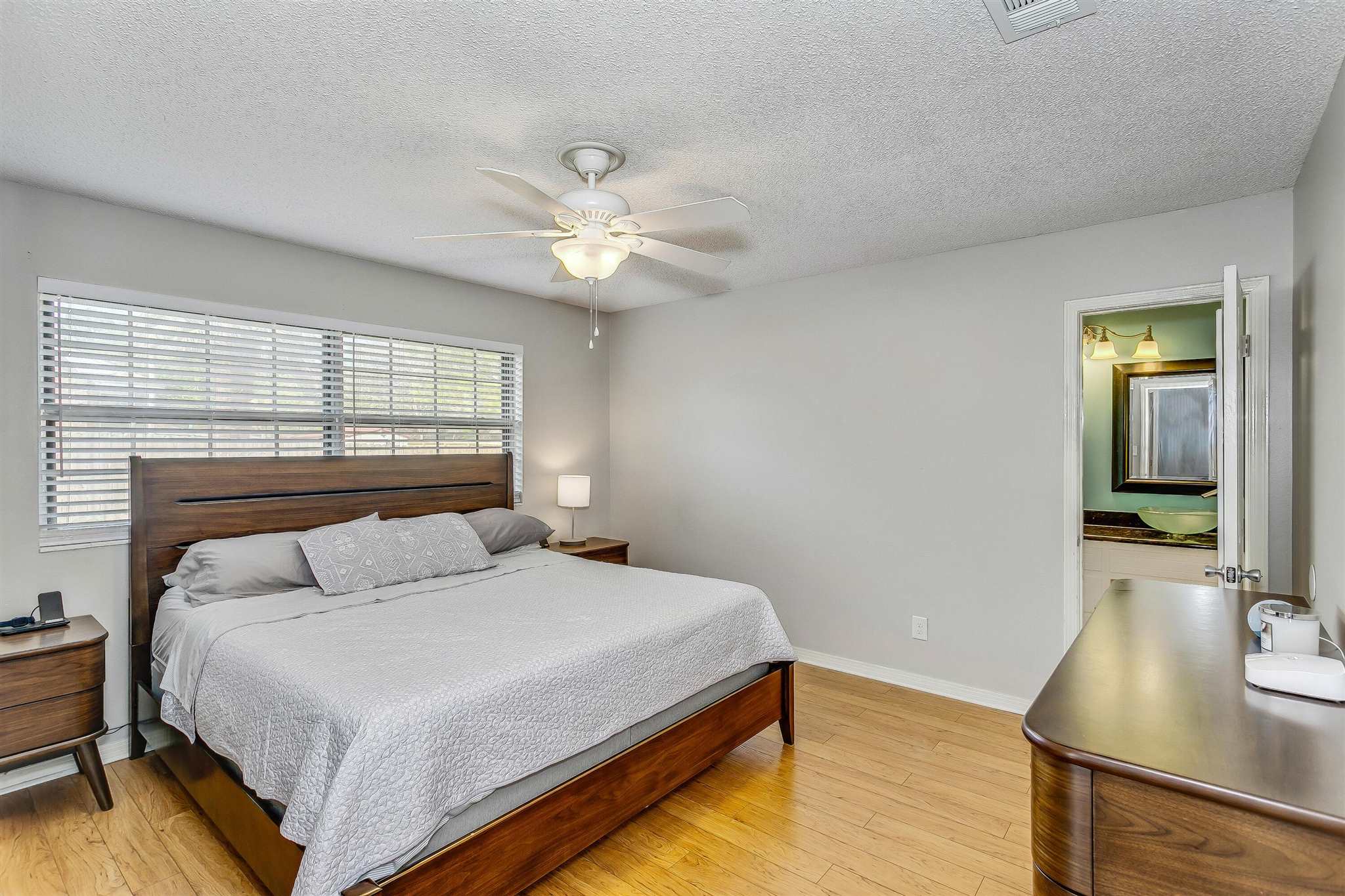 3996 Durango Dr