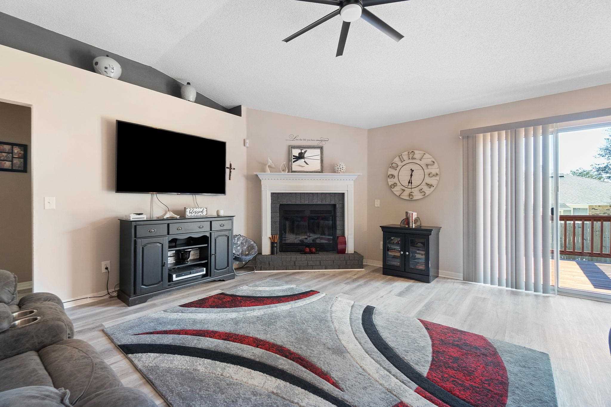 3238 Moss Pt Ln
