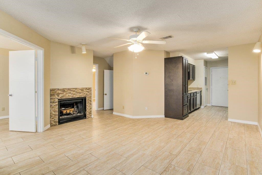 5001 Grande Dr # 611