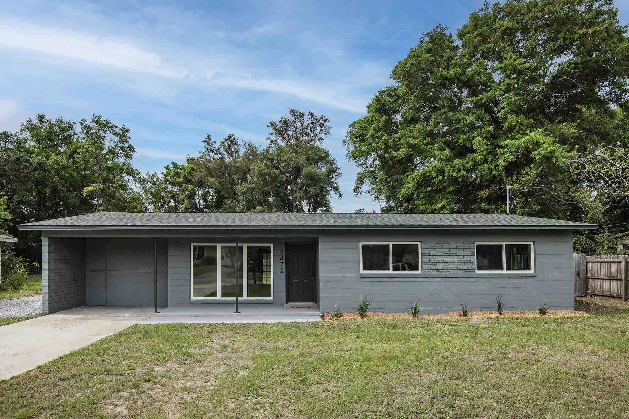 3472 Wellington Rd
