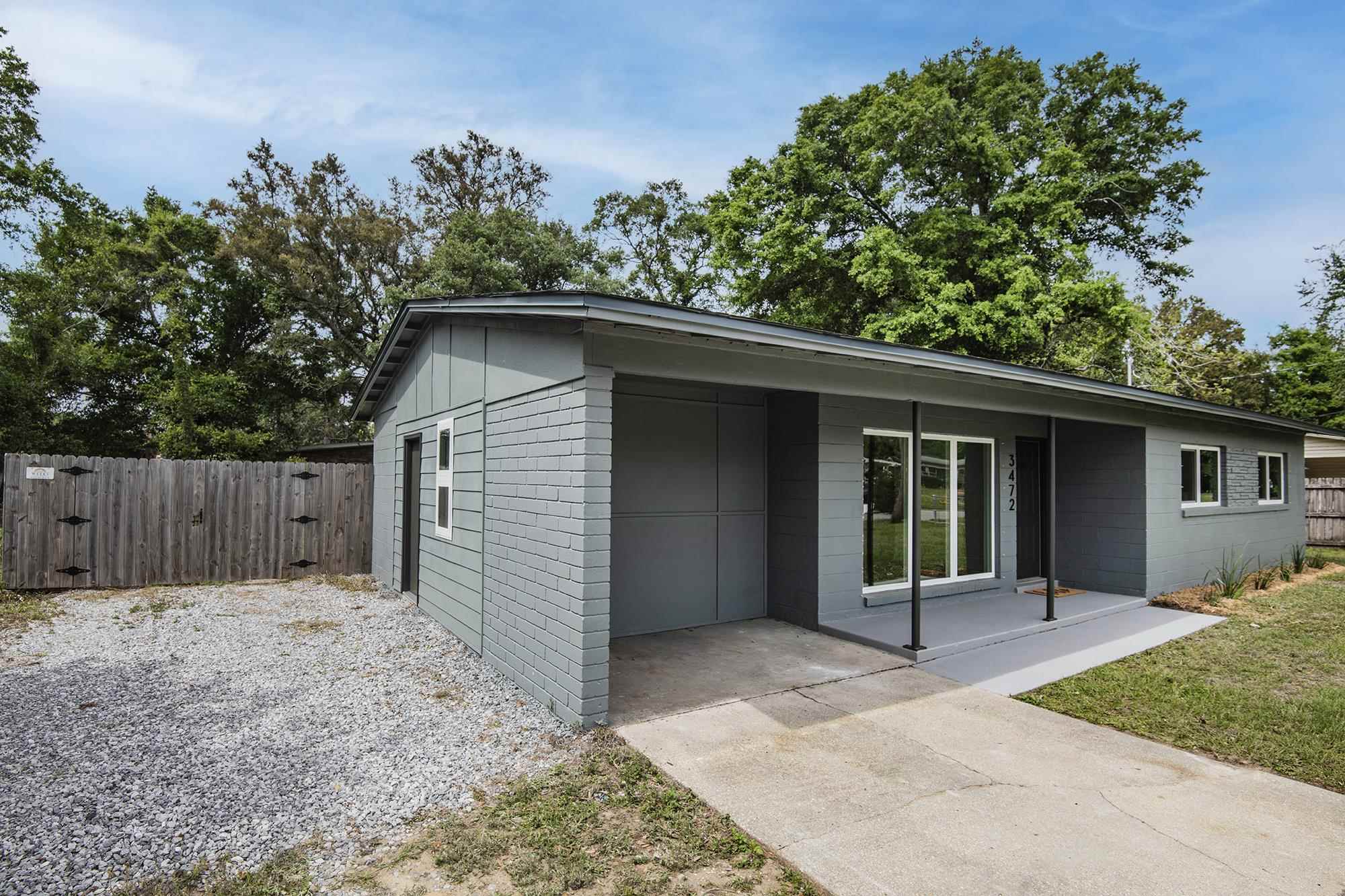 3472 Wellington Rd