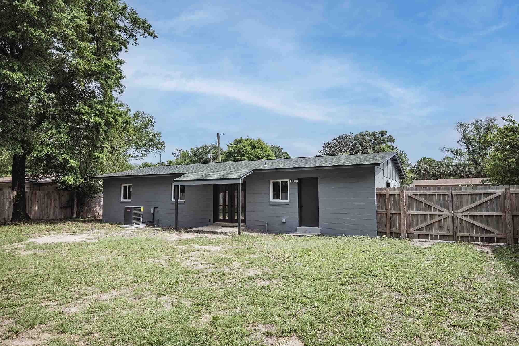 3472 Wellington Rd