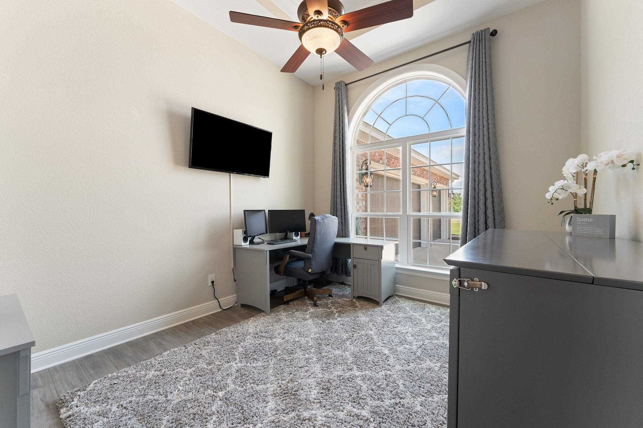 5758 Highland Lake Dr