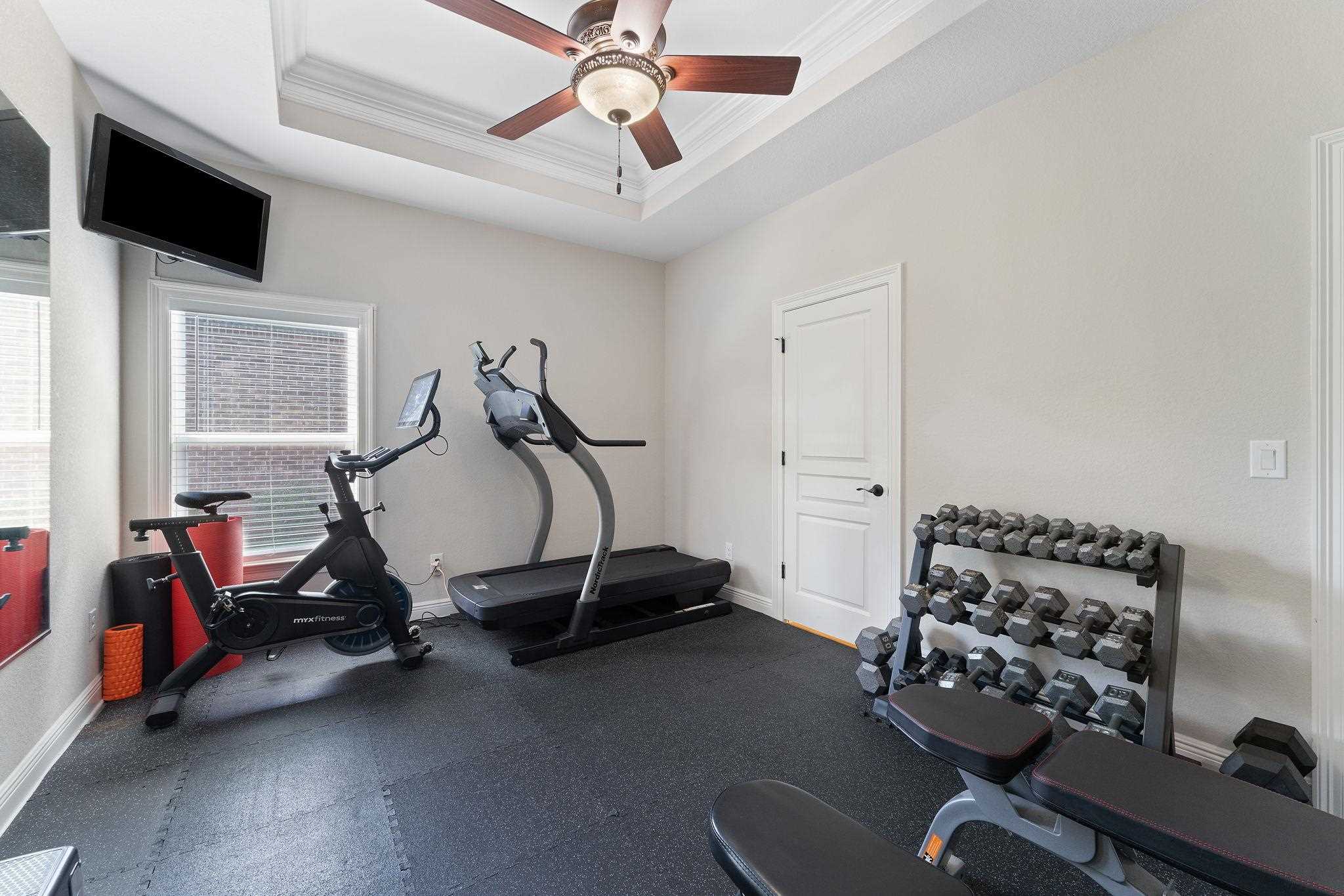 5758 Highland Lake Dr